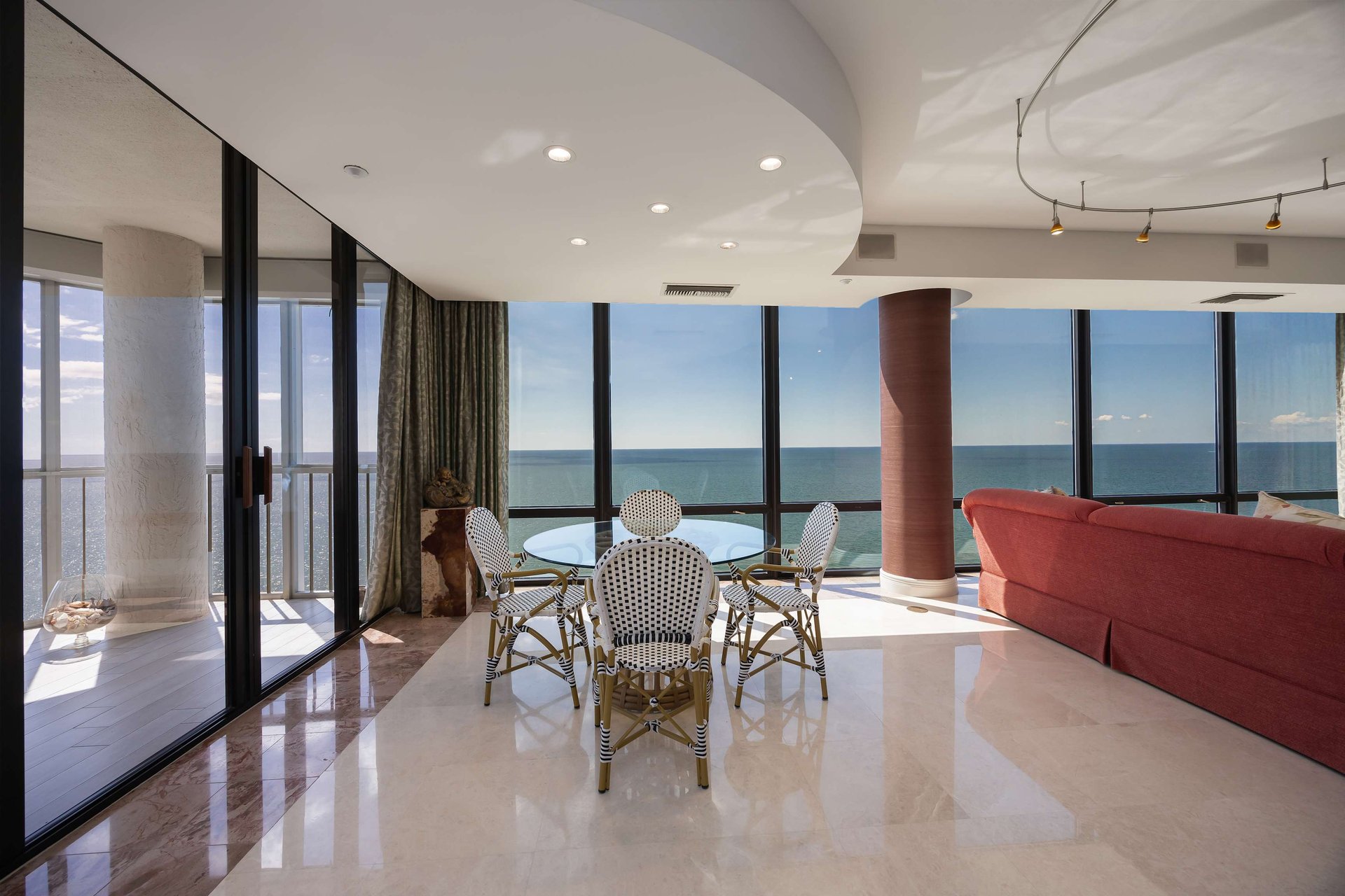Le Parc 1602 