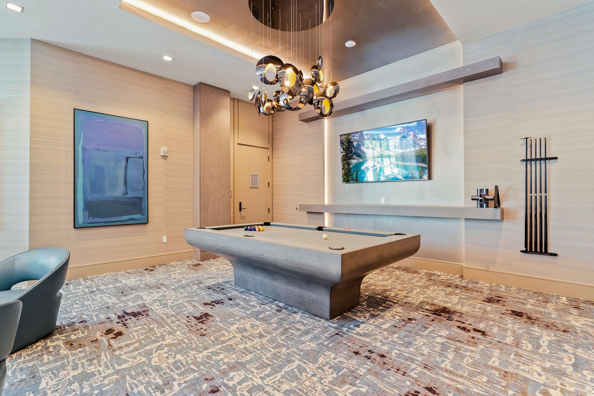 111 S PINEAPPLE AVE #605