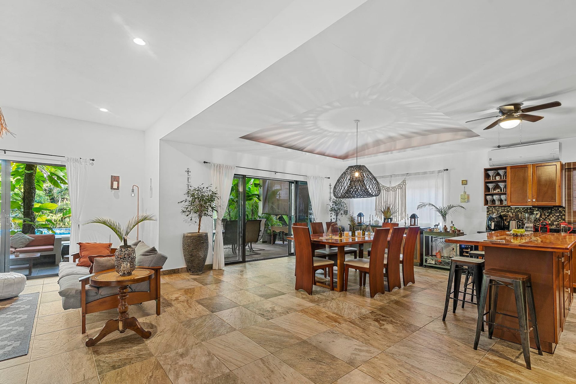  Puerto Aventuras modern 4 bedroom Villa for Sale