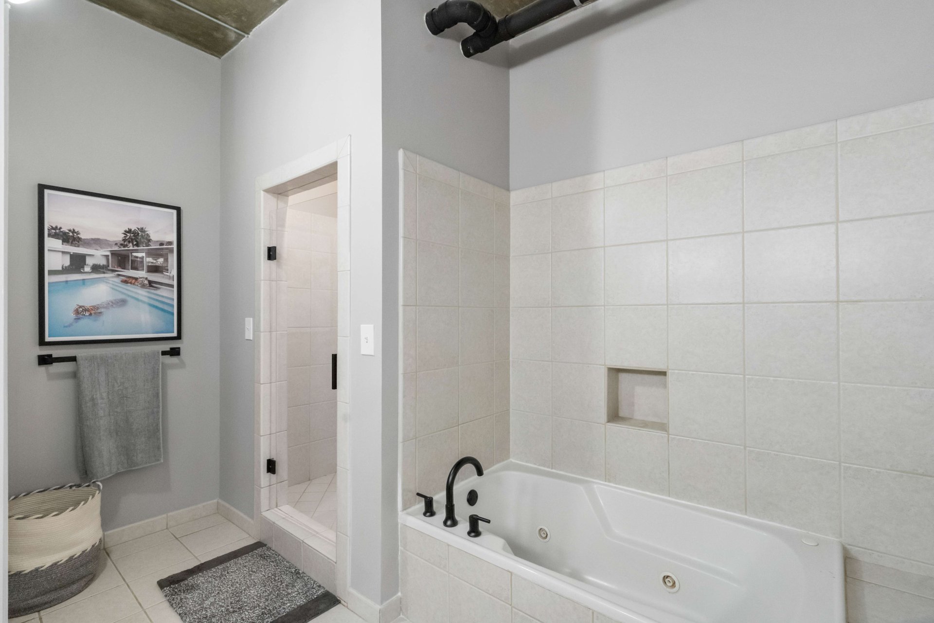 1023 Juniper Street NE Unit 302