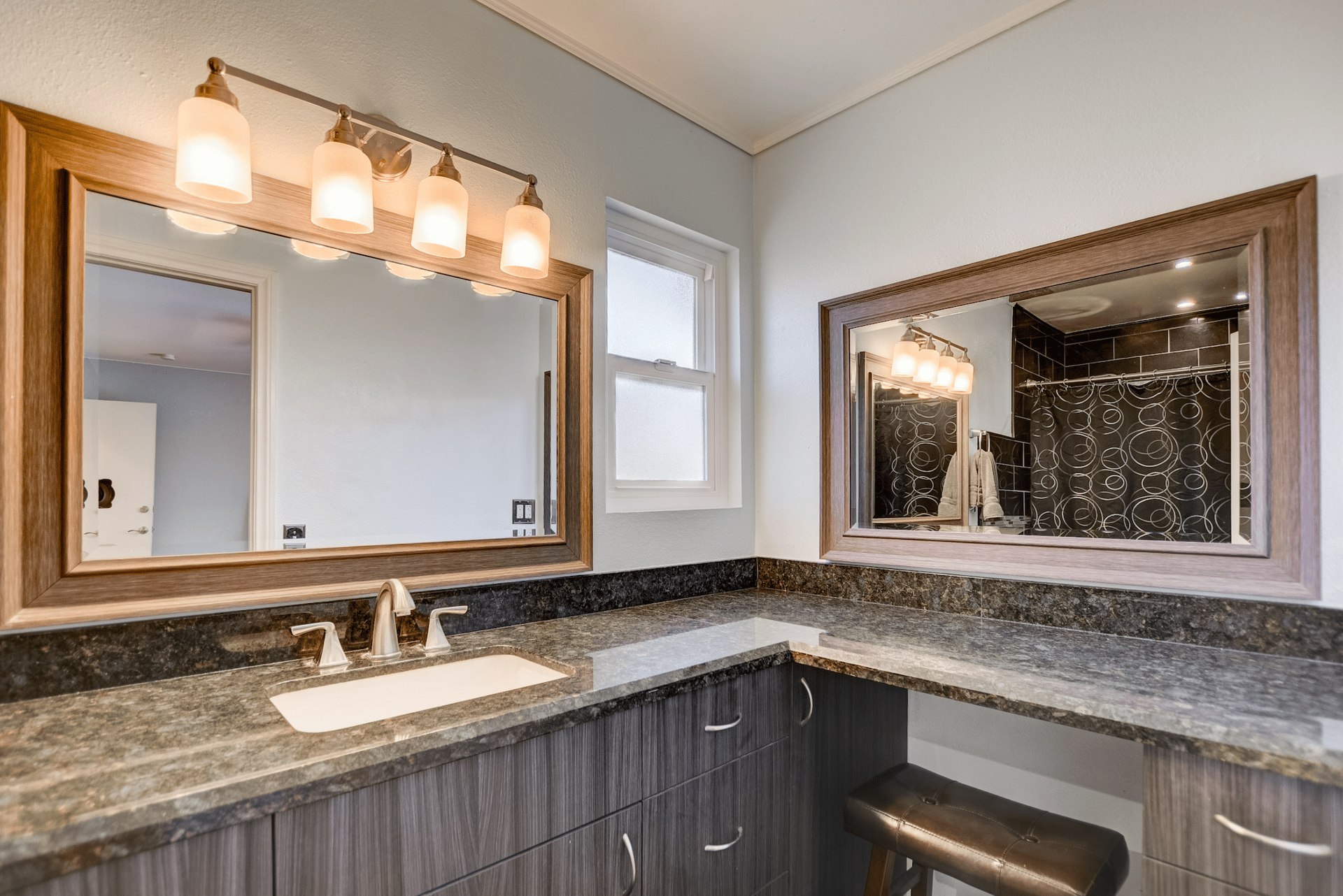 1209 Borden Rd