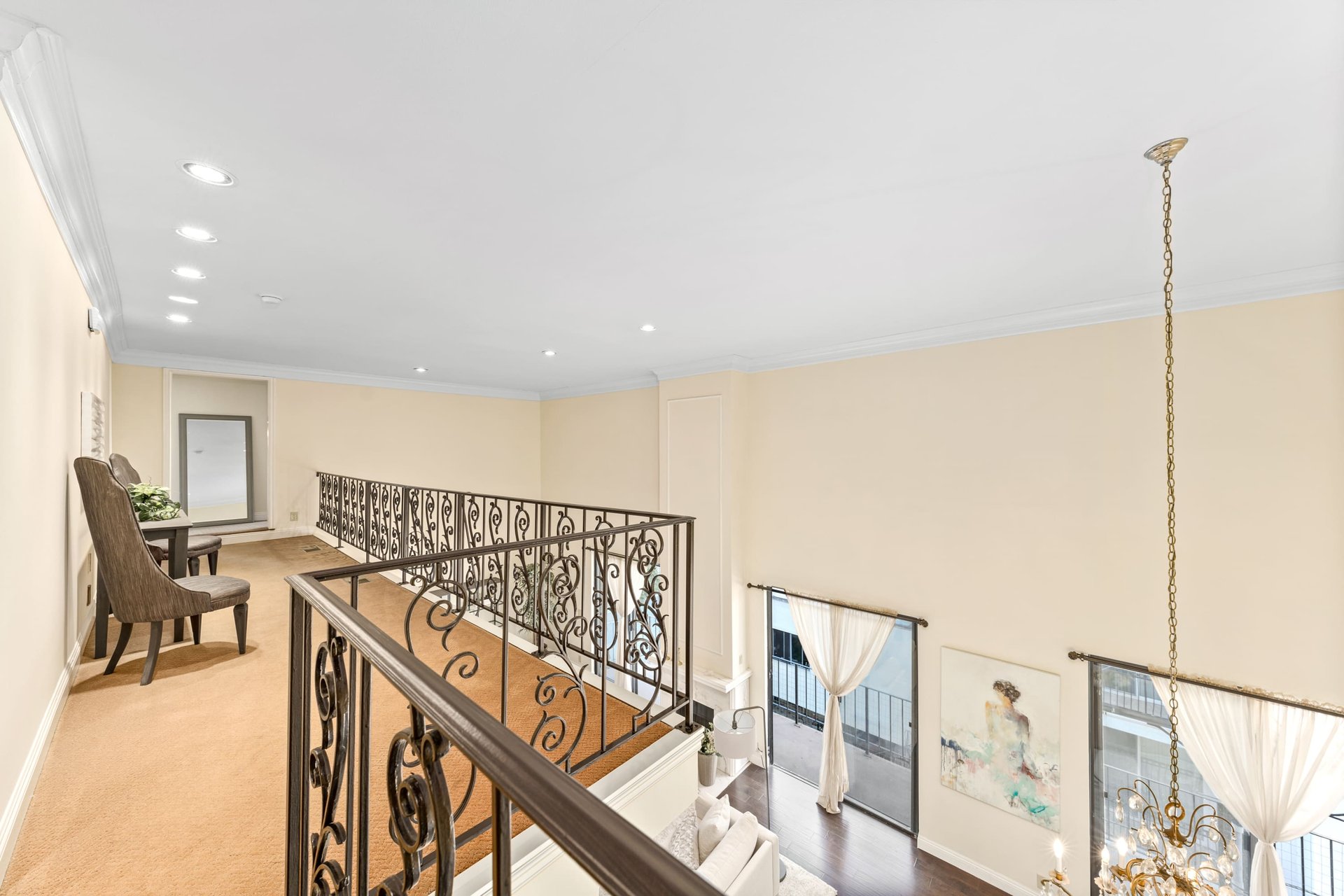 8712 Gregory Way #403, Pico-Robertson