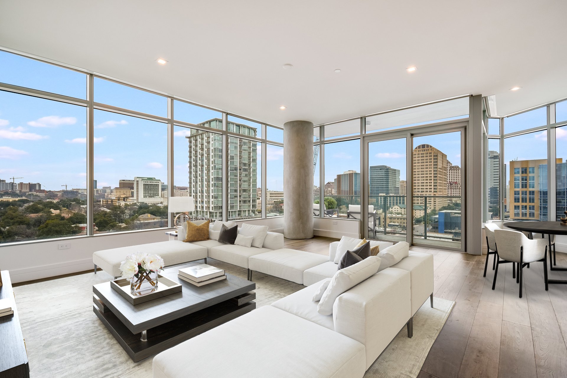 Fifth & West, #1207