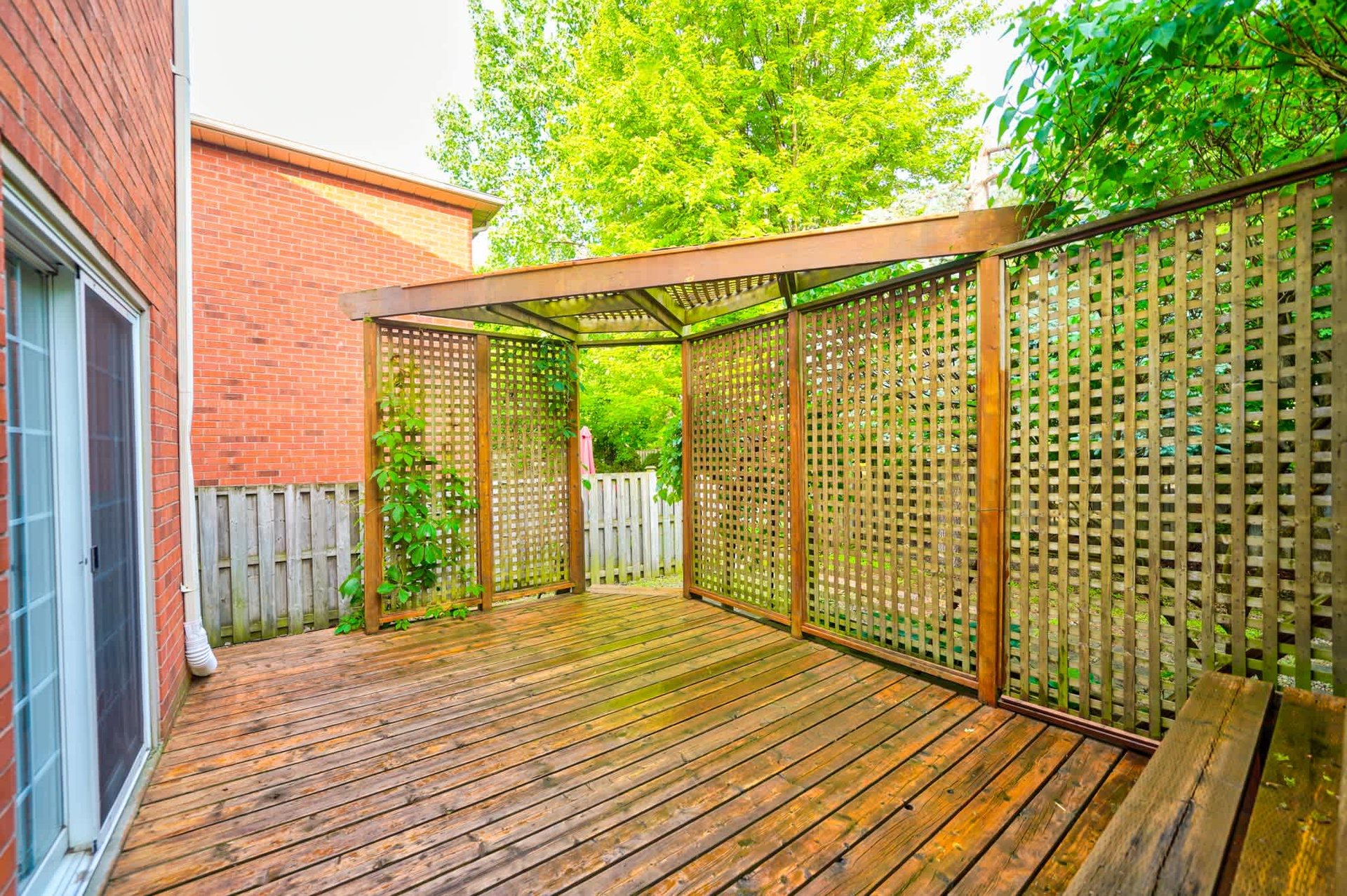 1405 Cedarglen Ct