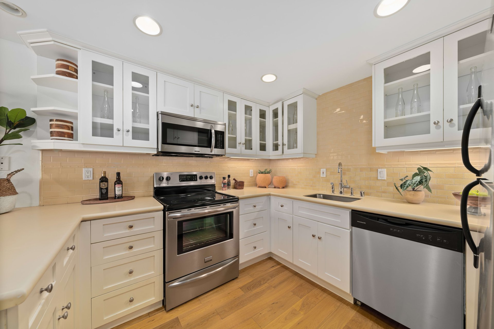 Park Westwood Towers #402, Westwood Village