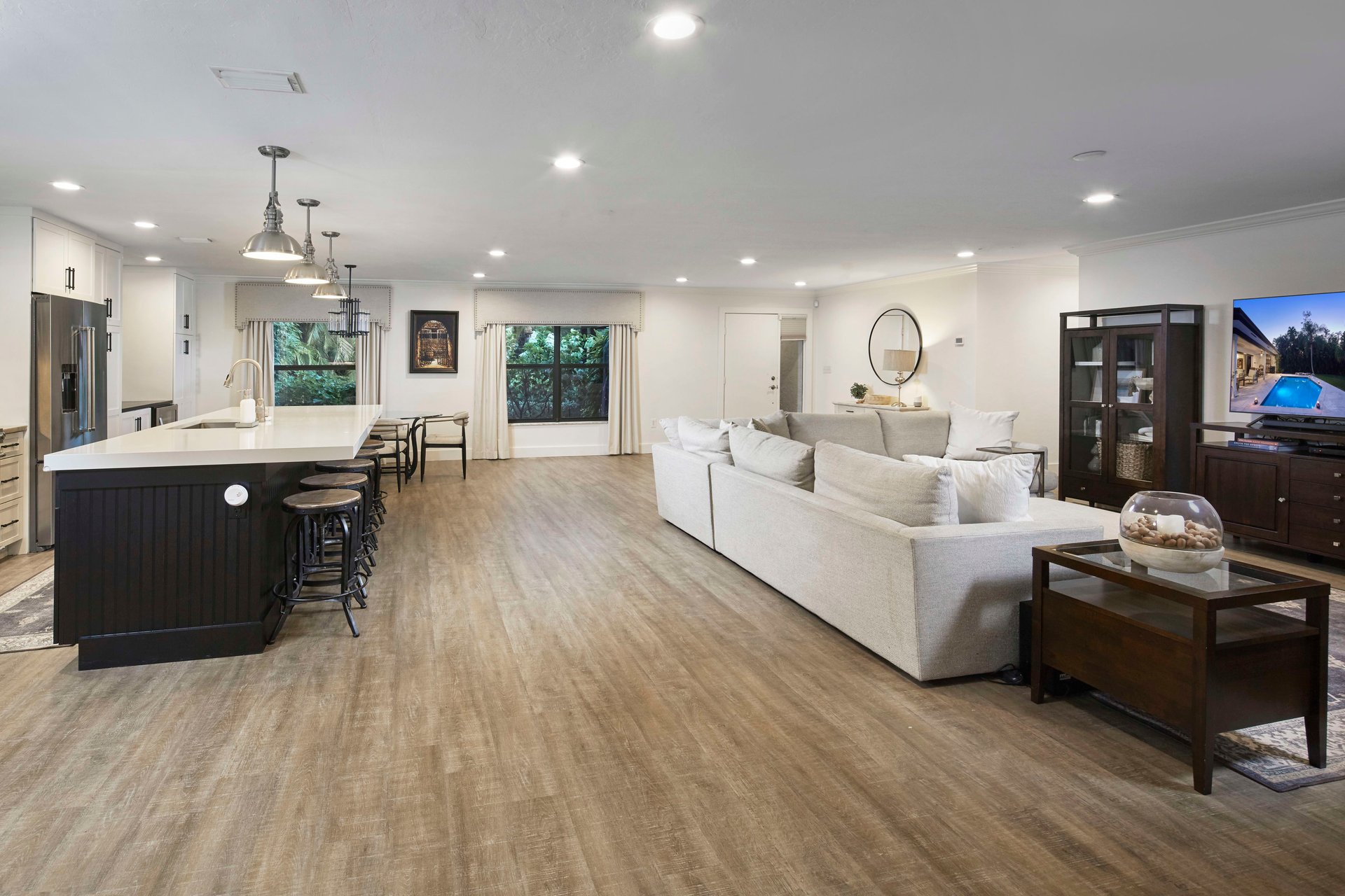 1743 Knights Way