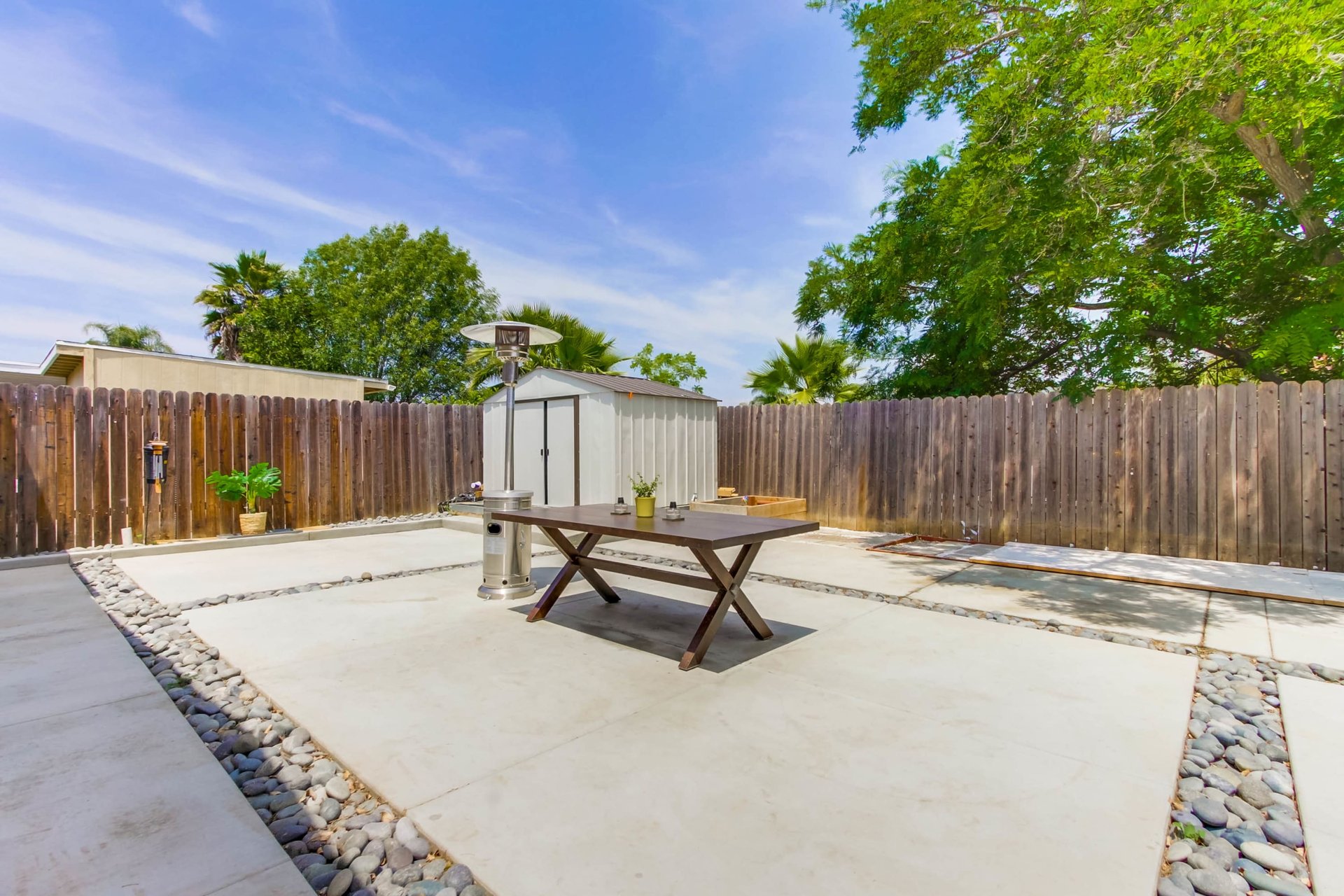 1607 Calle Colorado