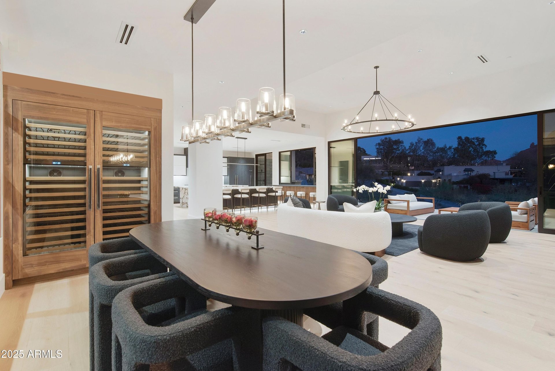 4117 E Keim Dr