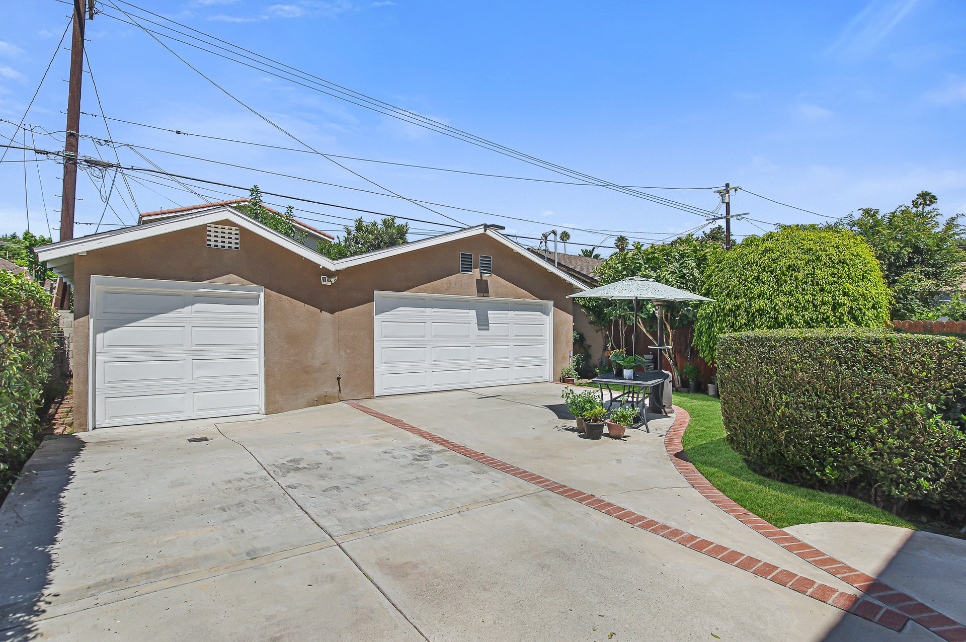 Turnkey Duplex in Longwood Highlands - Both Vacant!