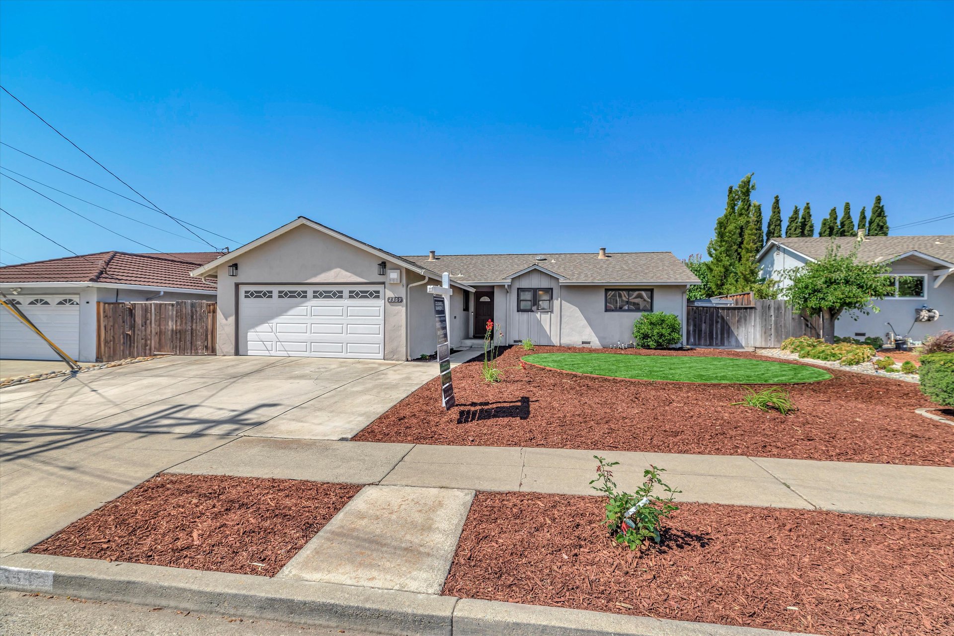 2359 Lockwood Ave