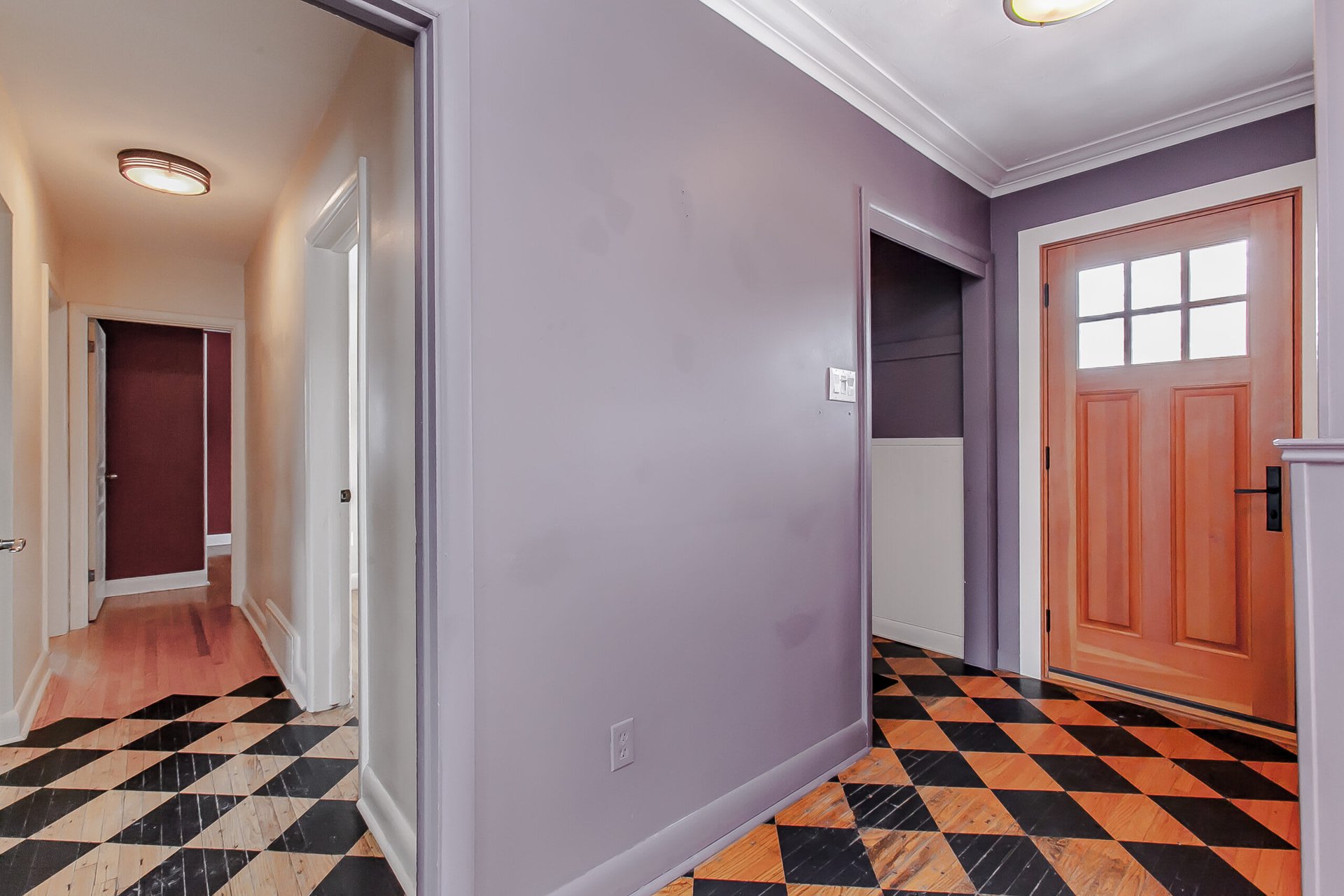 1406 Acton Crescent