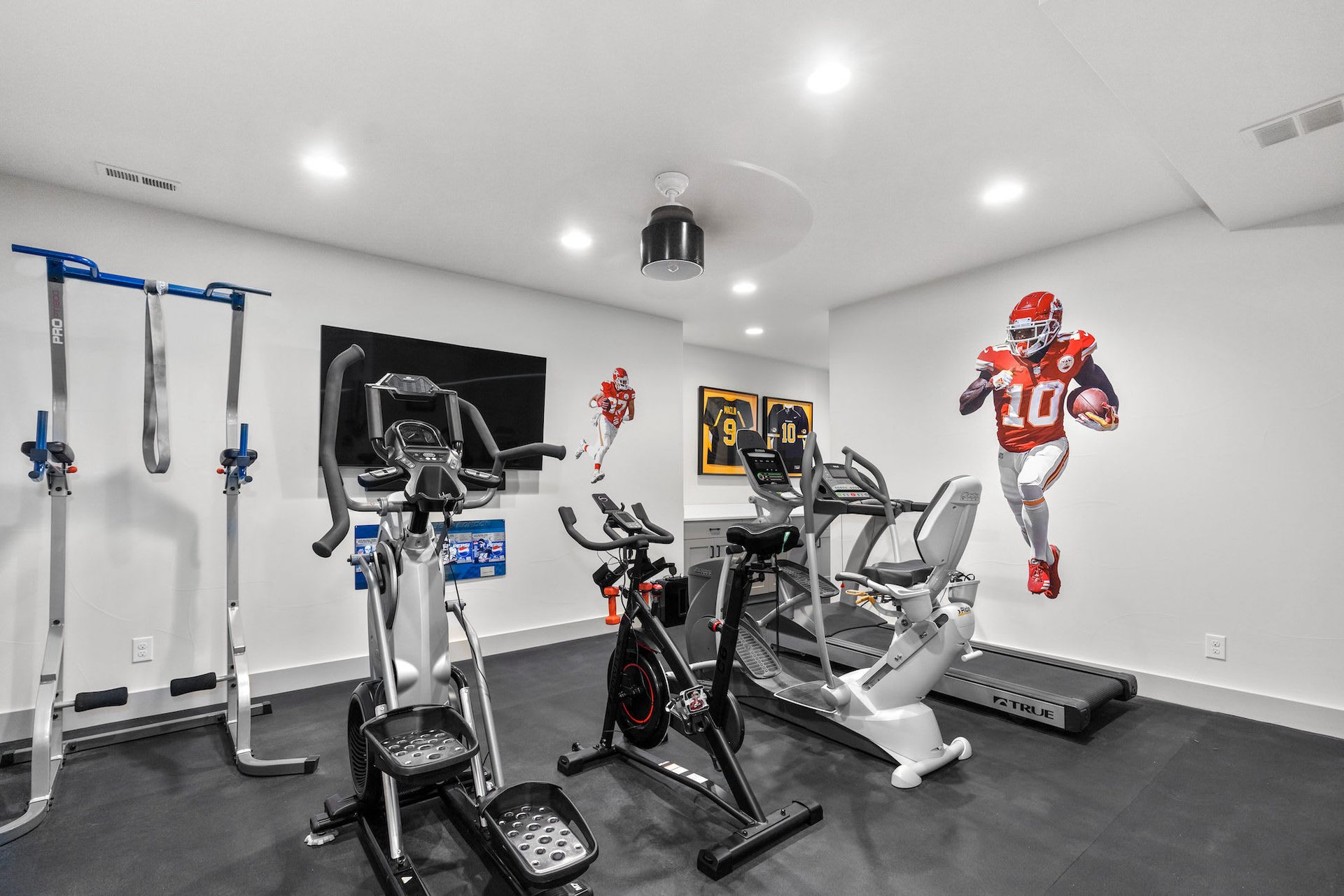 7775 Raphael Lane