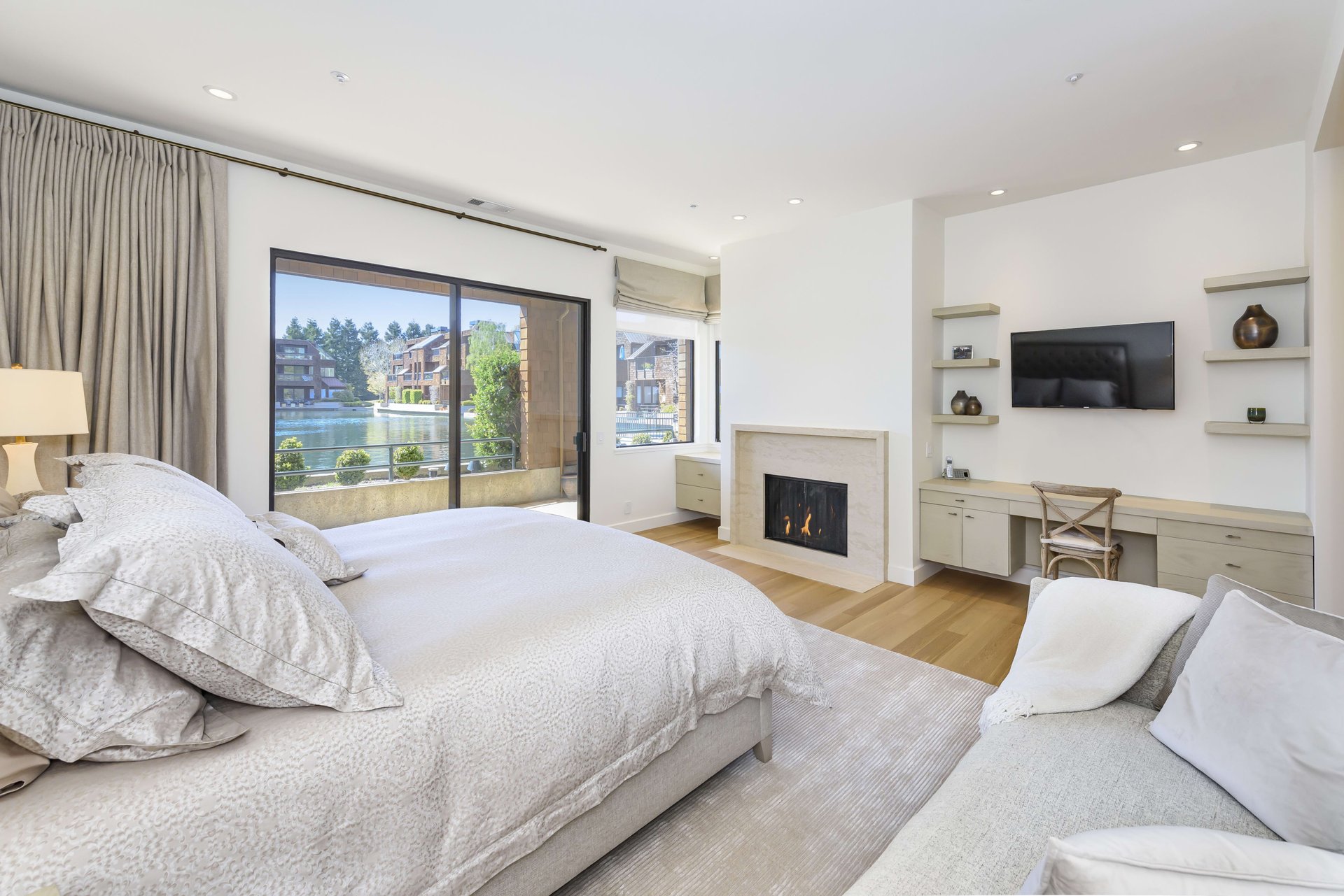 Impeccable Waterfront Lagoon Condominium- Represented Seller