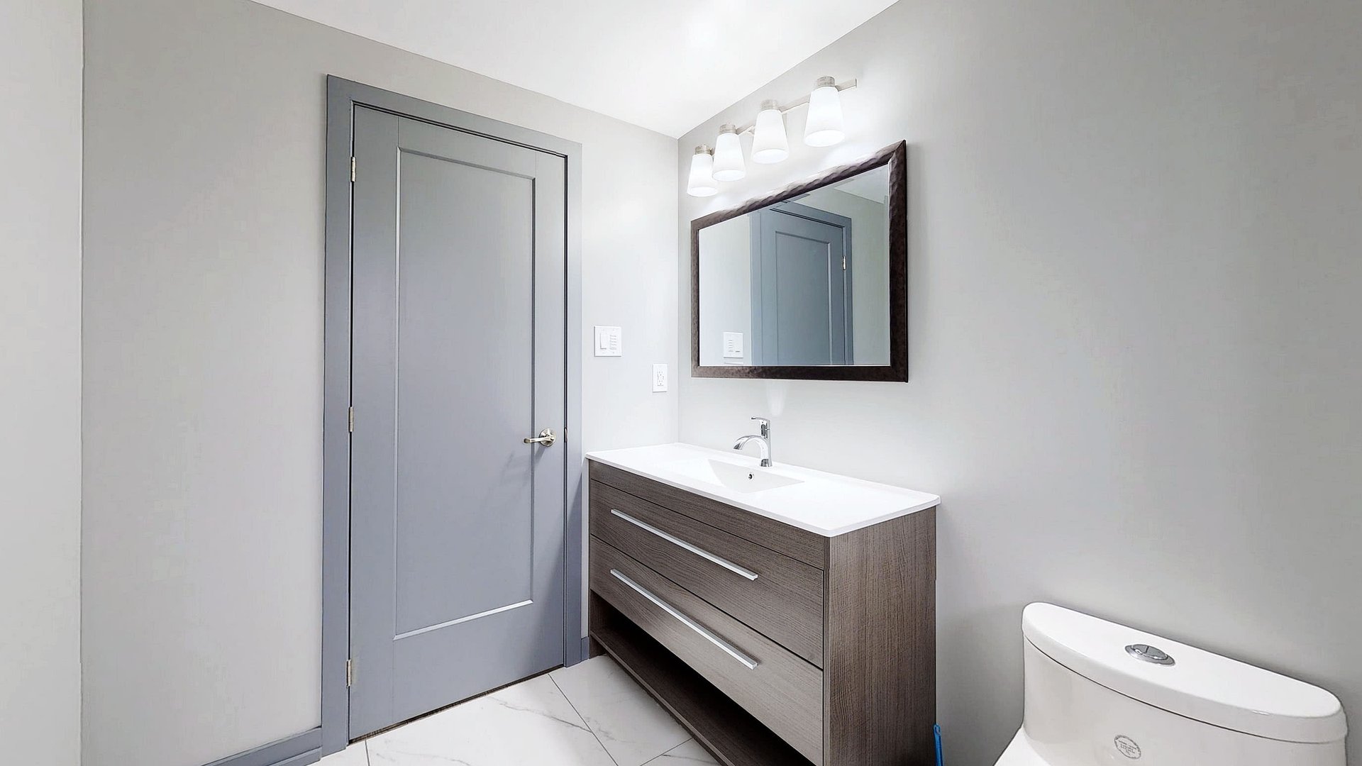 36 Jayfield Rd - Upper Unit