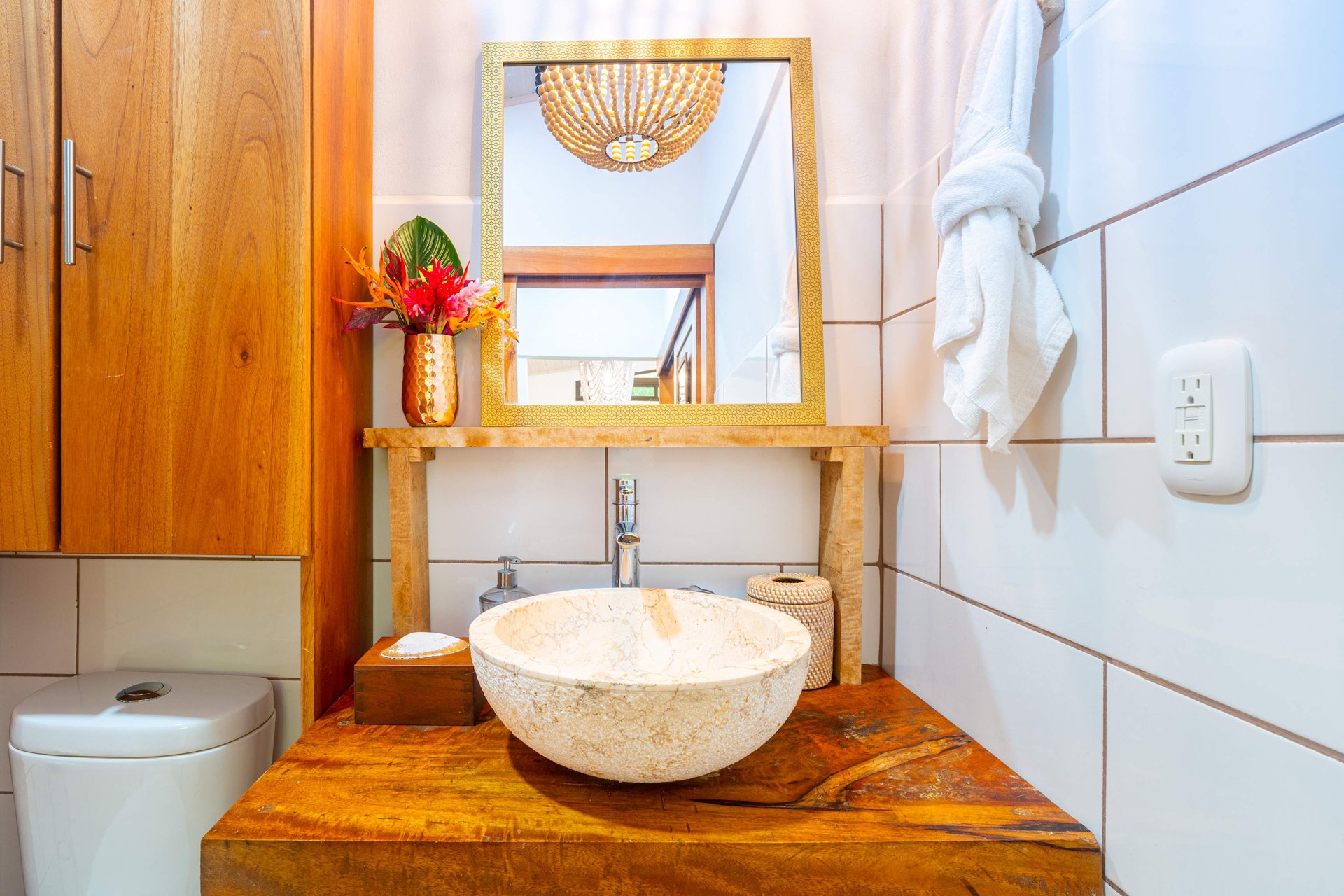 Tropical Tiny House + Pool + Proven Rental