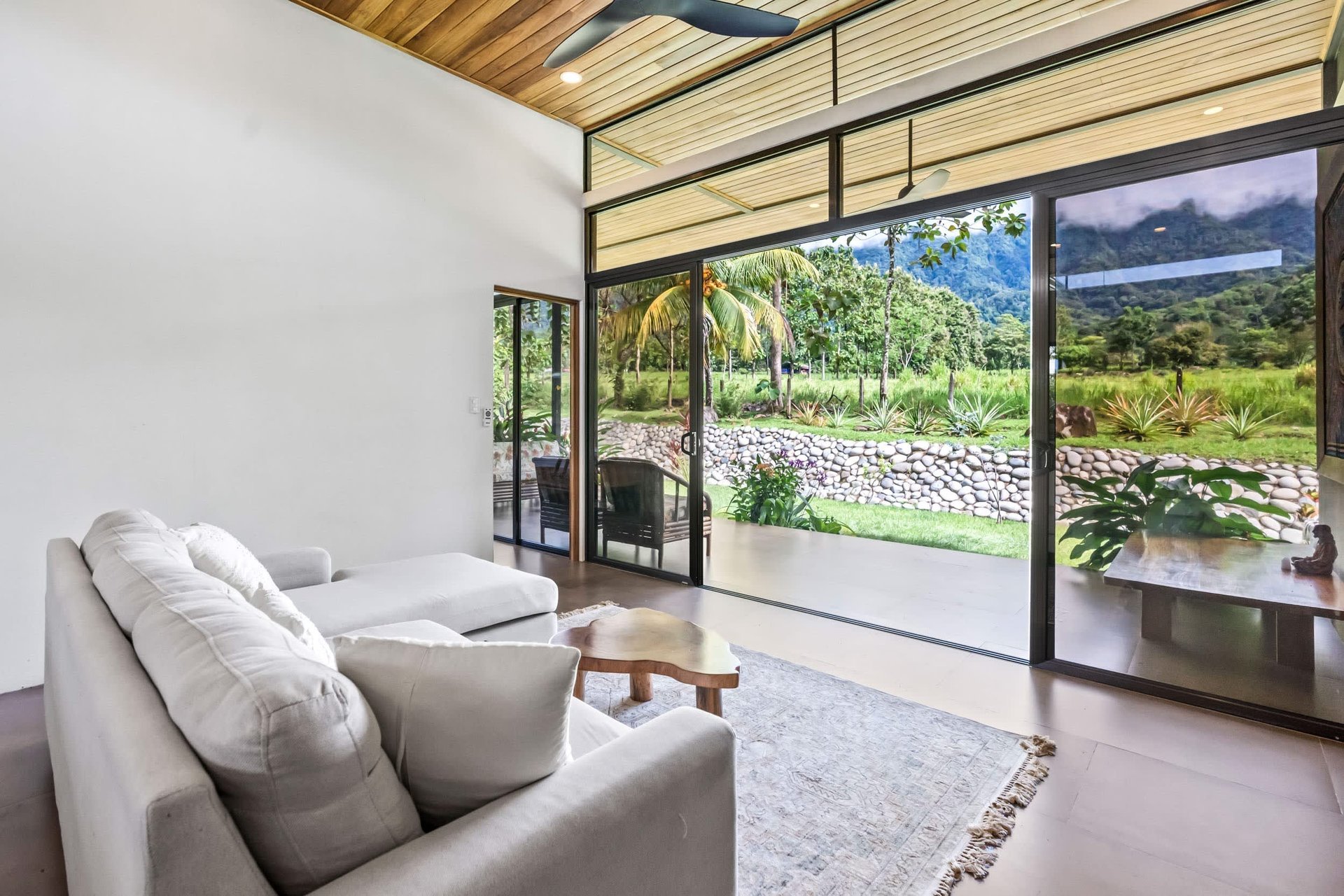 Bright & Peaceful 3-Bedroom Home With Separate Workshop/Office Space & Stunning Views Of The Lush Mountains In Easy-Access Location In Ojochal Costa Rica