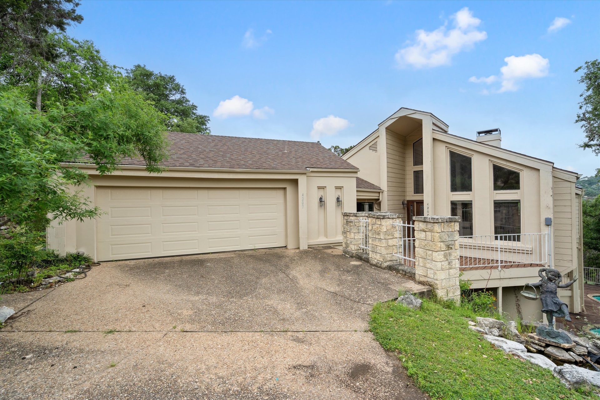 4207 Canyonside Trail 