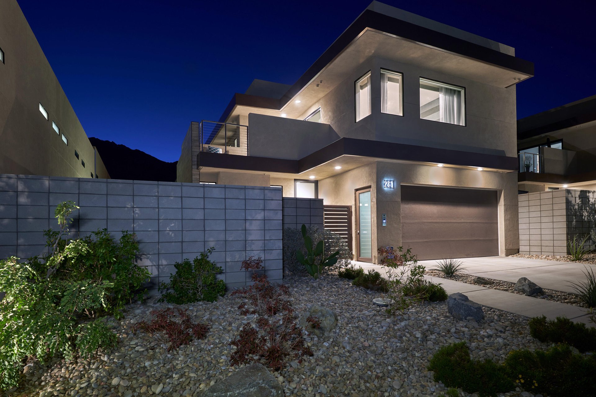 235 Hermosa