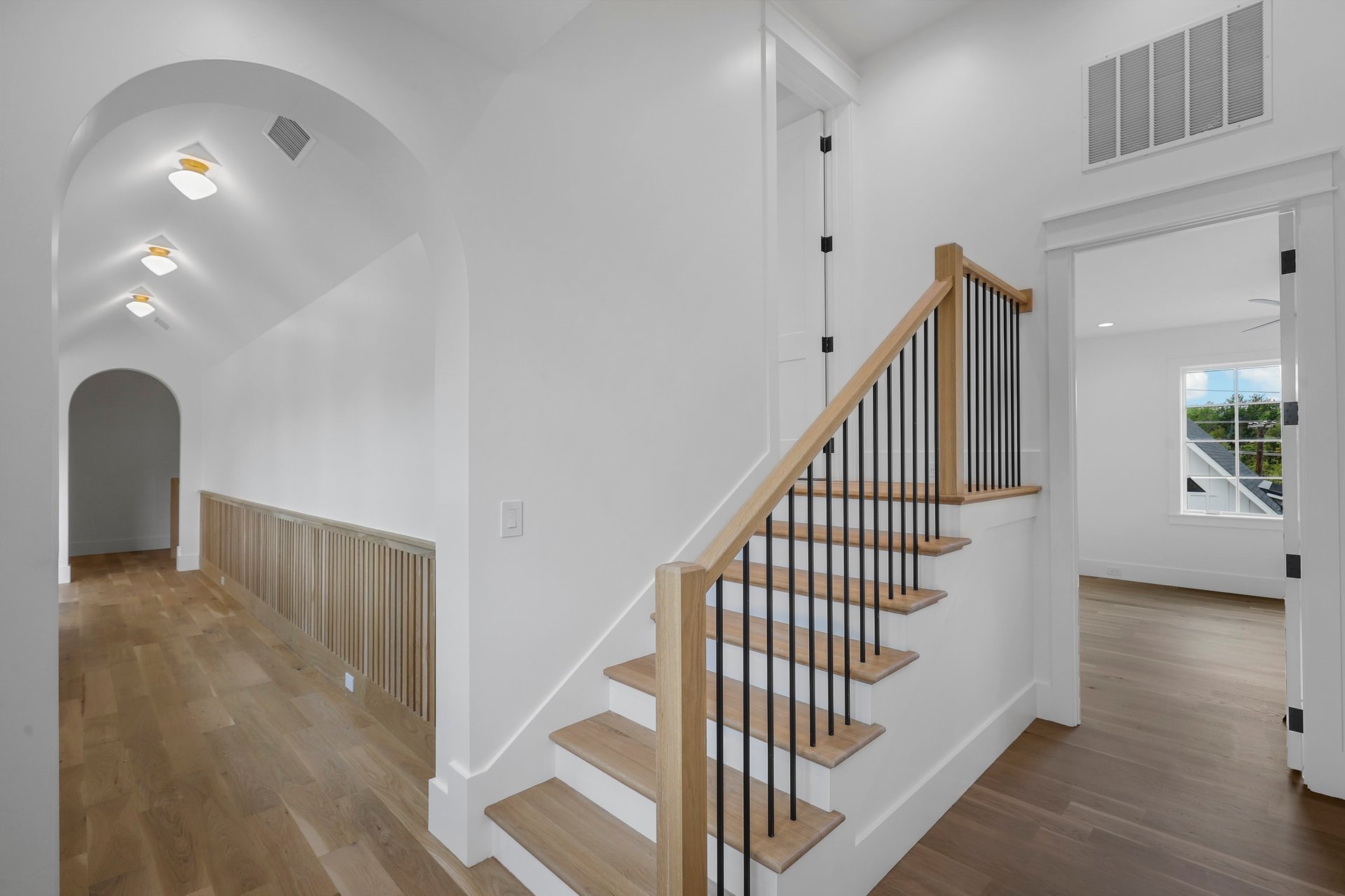 109 Crestwood