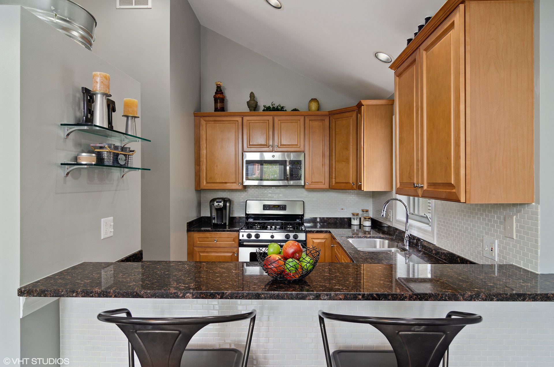 3247 N Racine #3