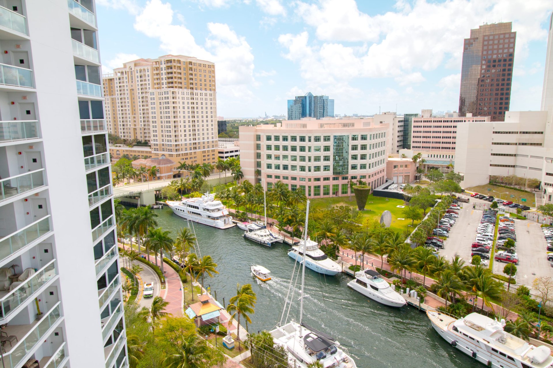 LAS OLAS RIVER HOUSE 1503
