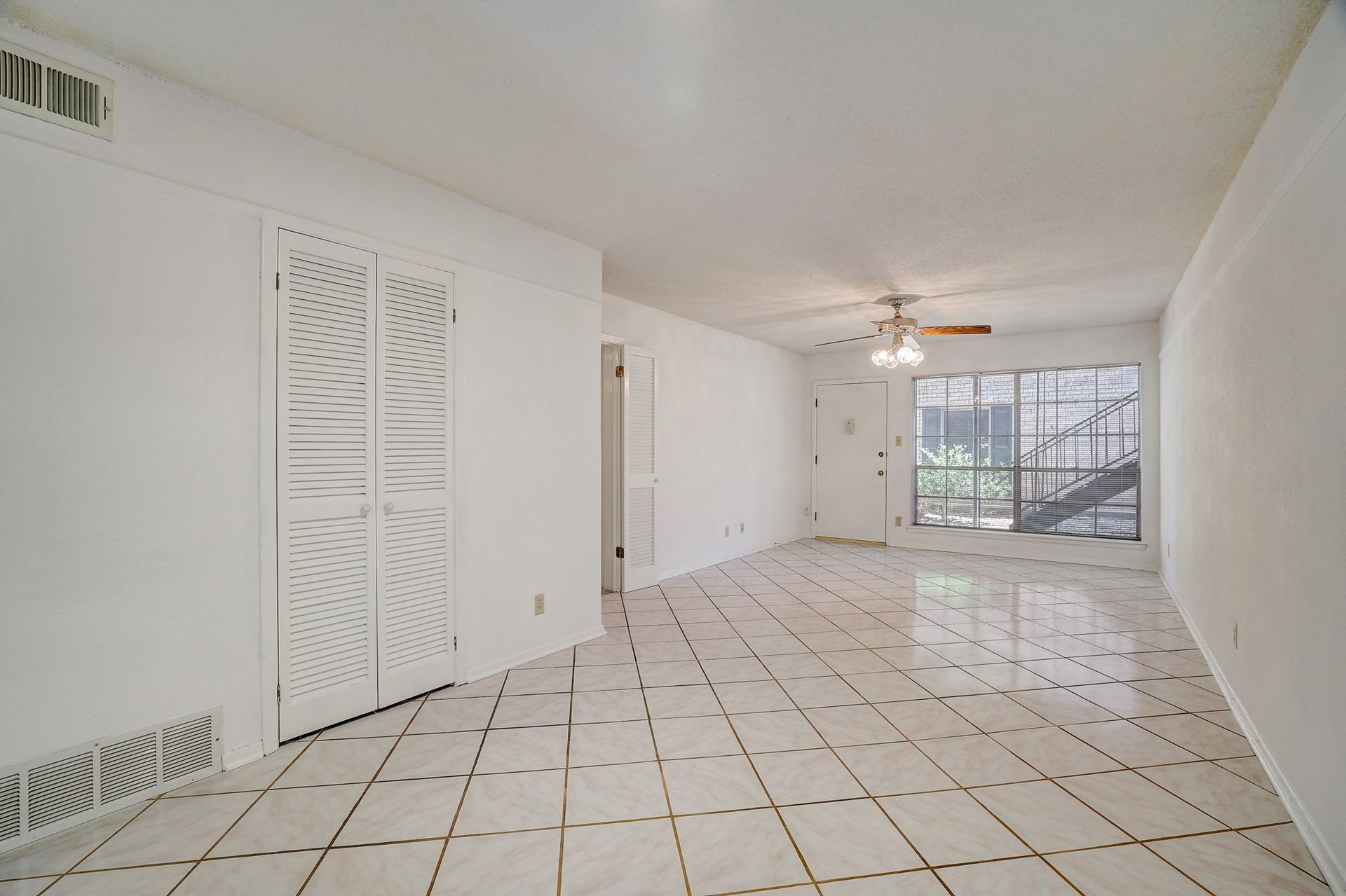 2425 Ashdale Dr #24, Austin, Texas 78757