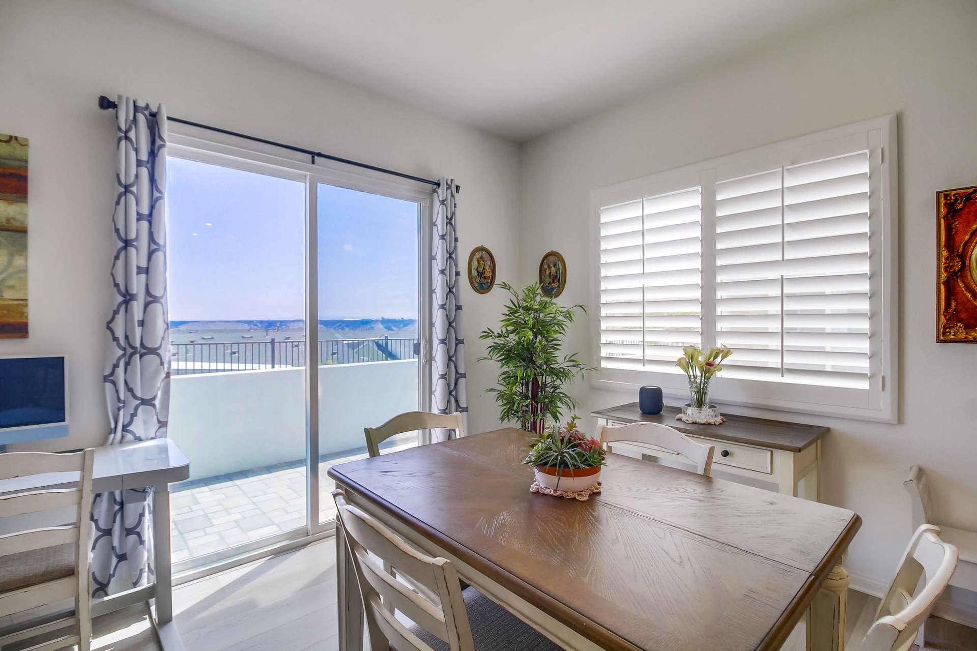 2058 Bluestone Circle