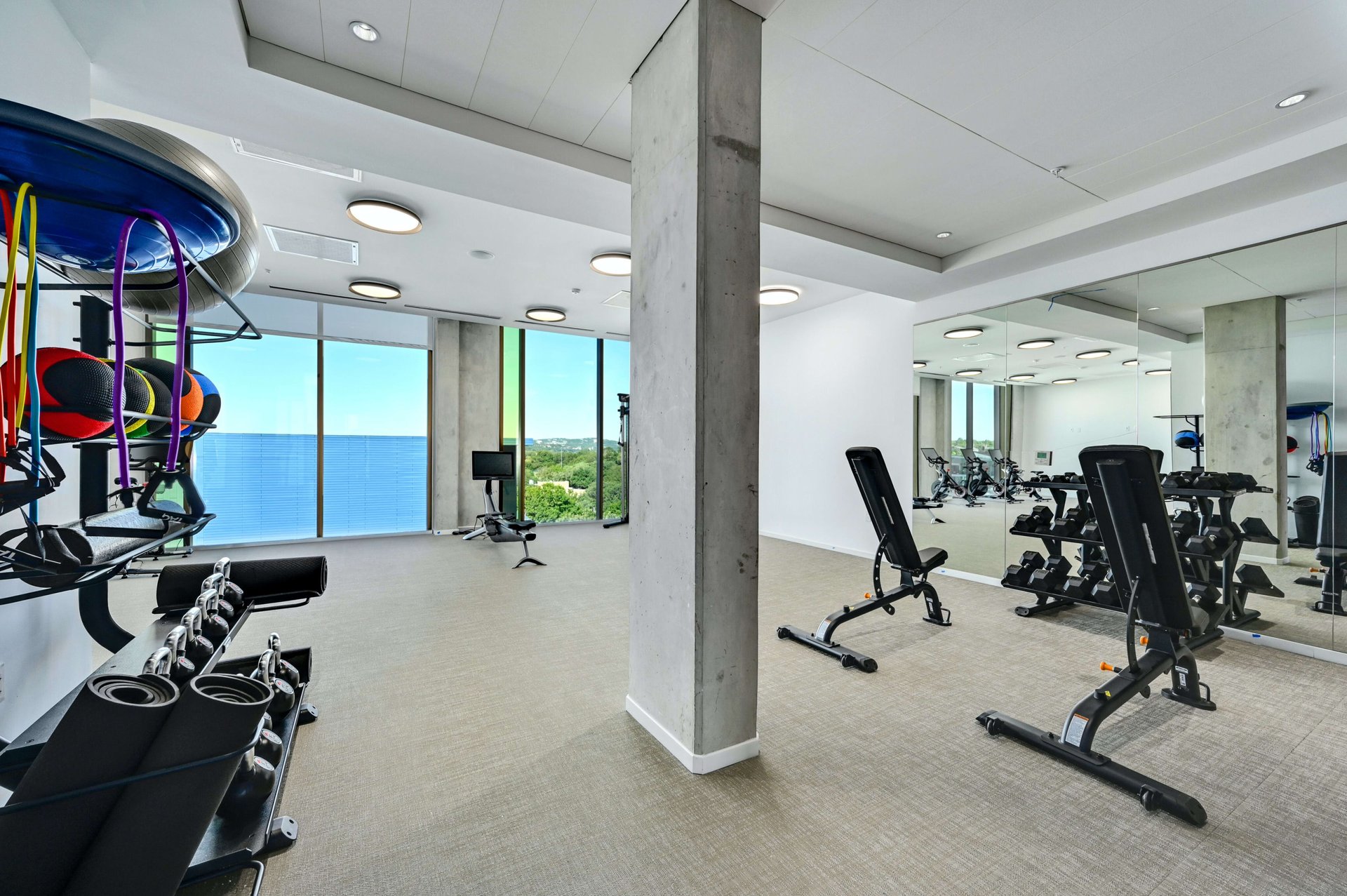 1211 W. Riverside Drive #3D
