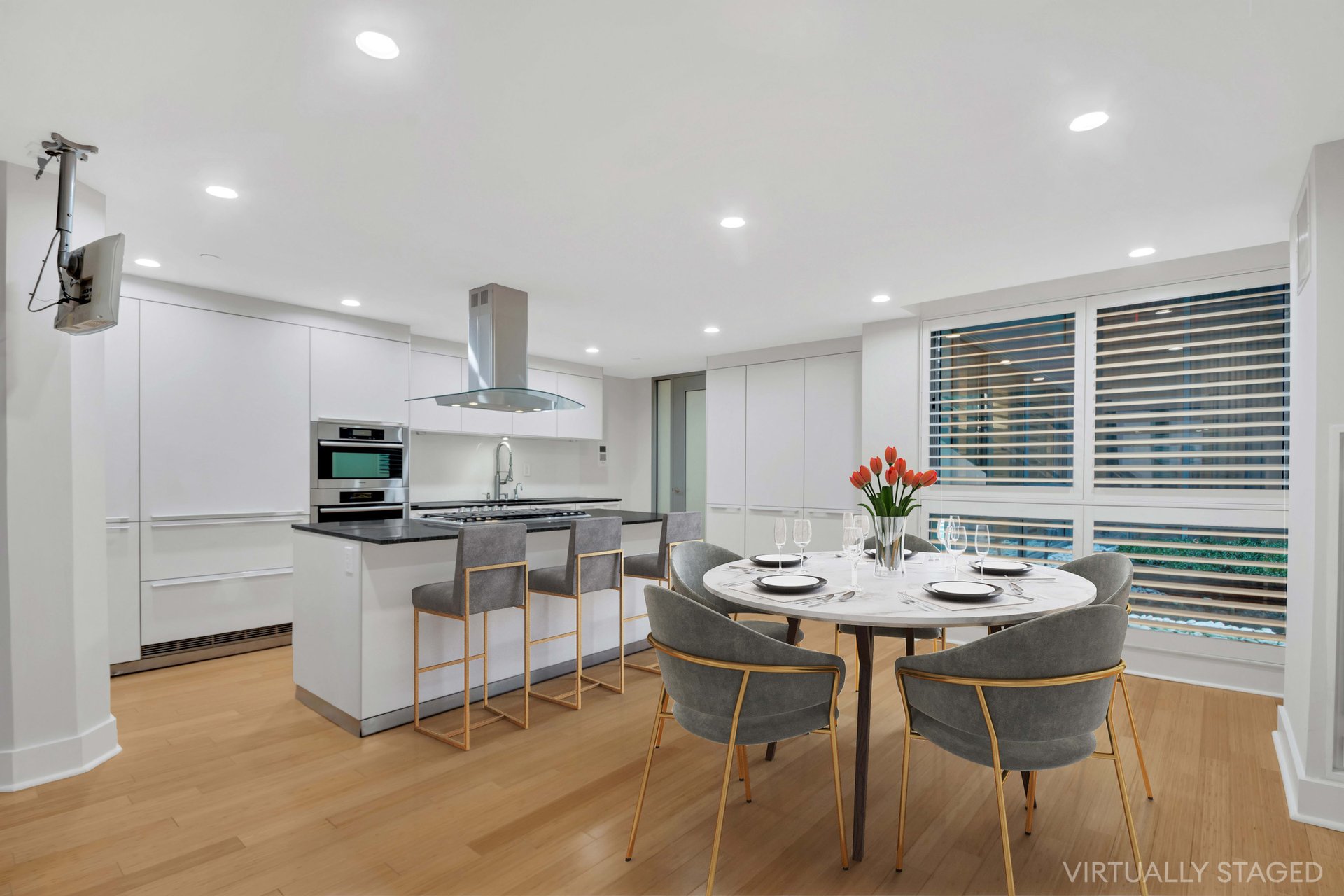 415 Greenwich Street, THB