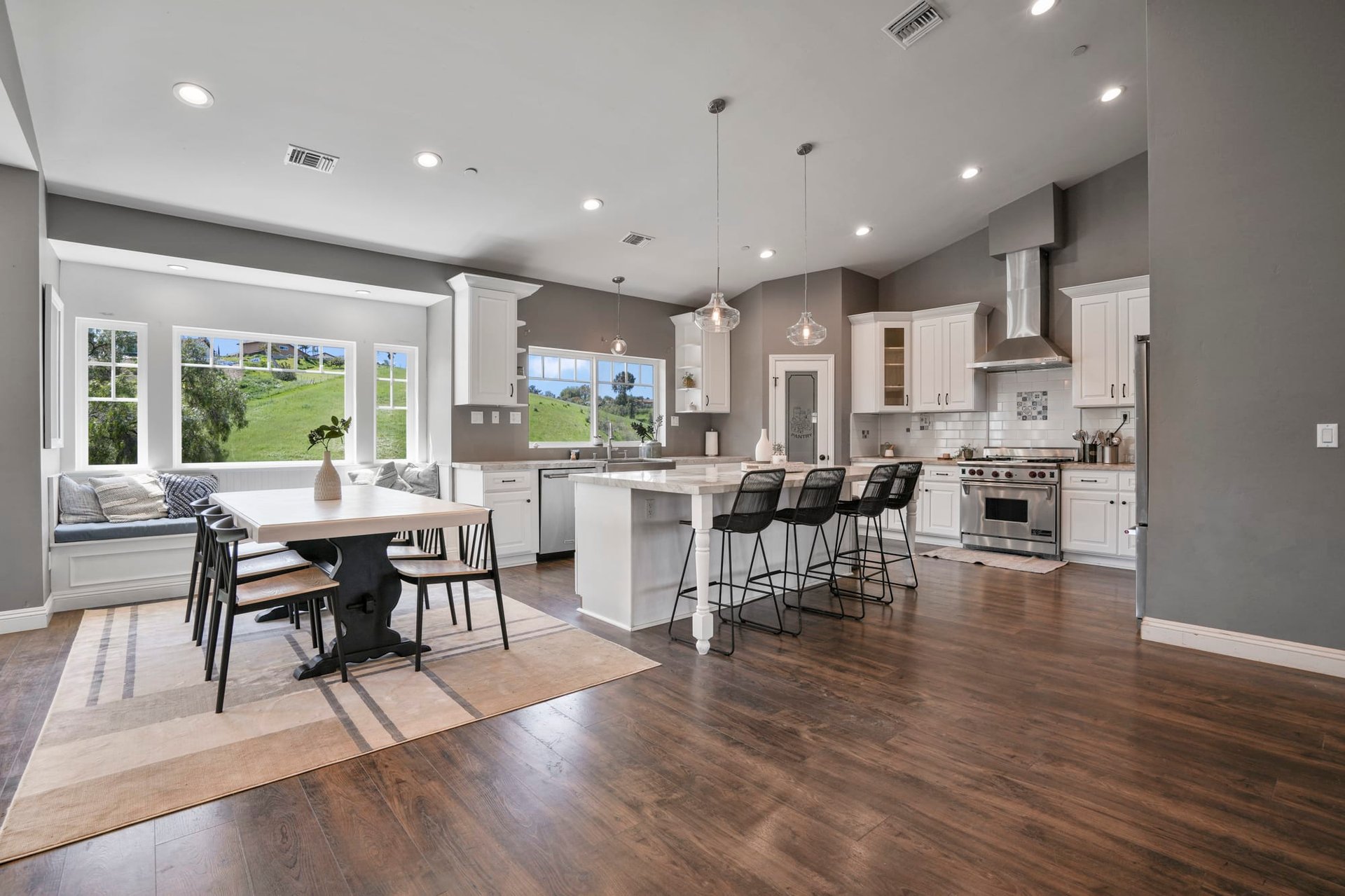 6038 Bonita Meadows Lane