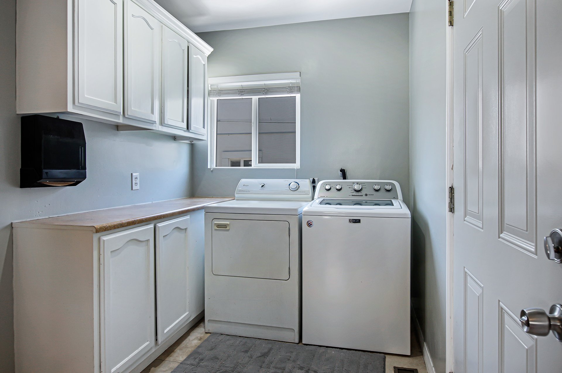 Turnkey Duplex in Longwood Highlands - Both Vacant!