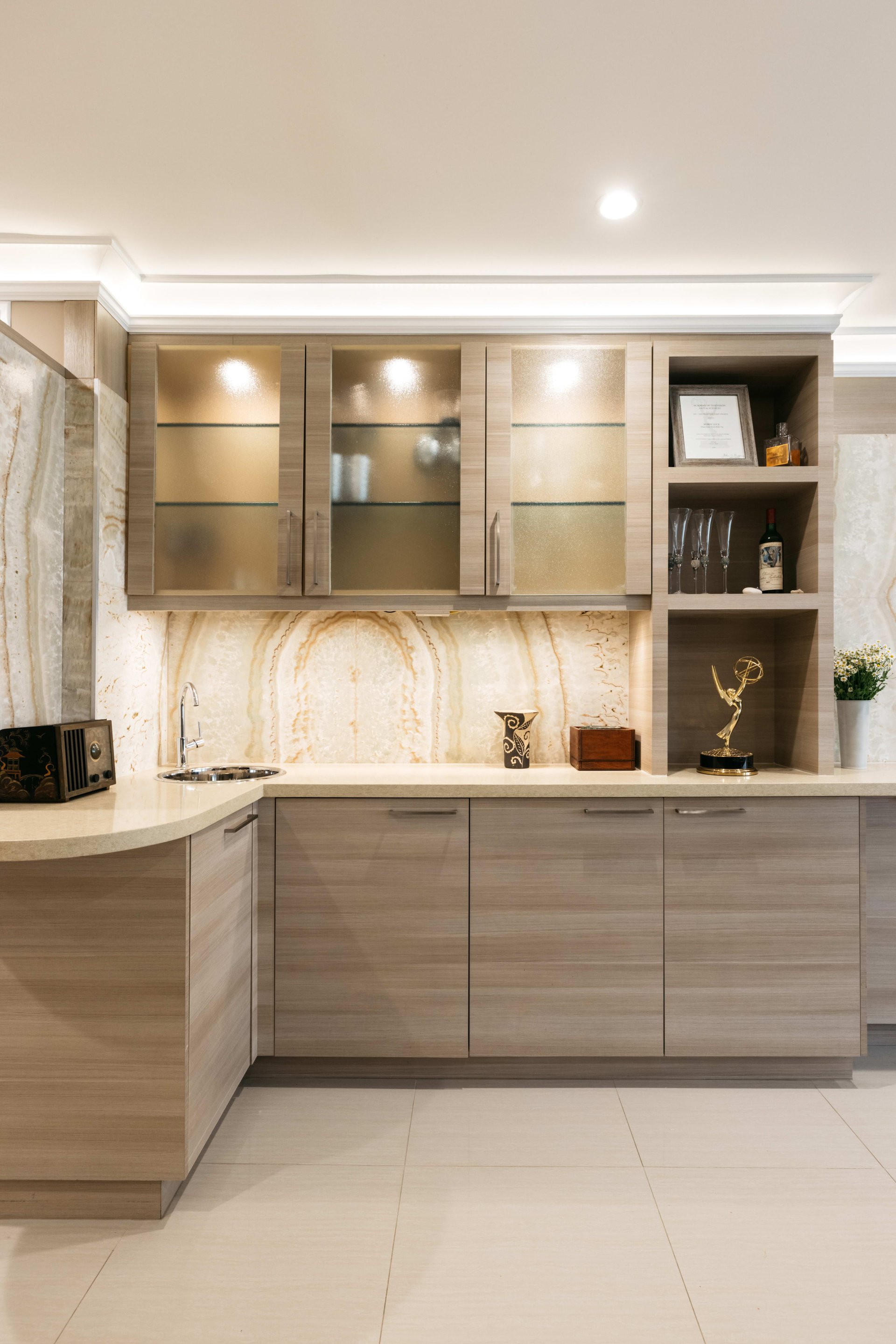 Rare Corner Unit at The Wilshire Barrington