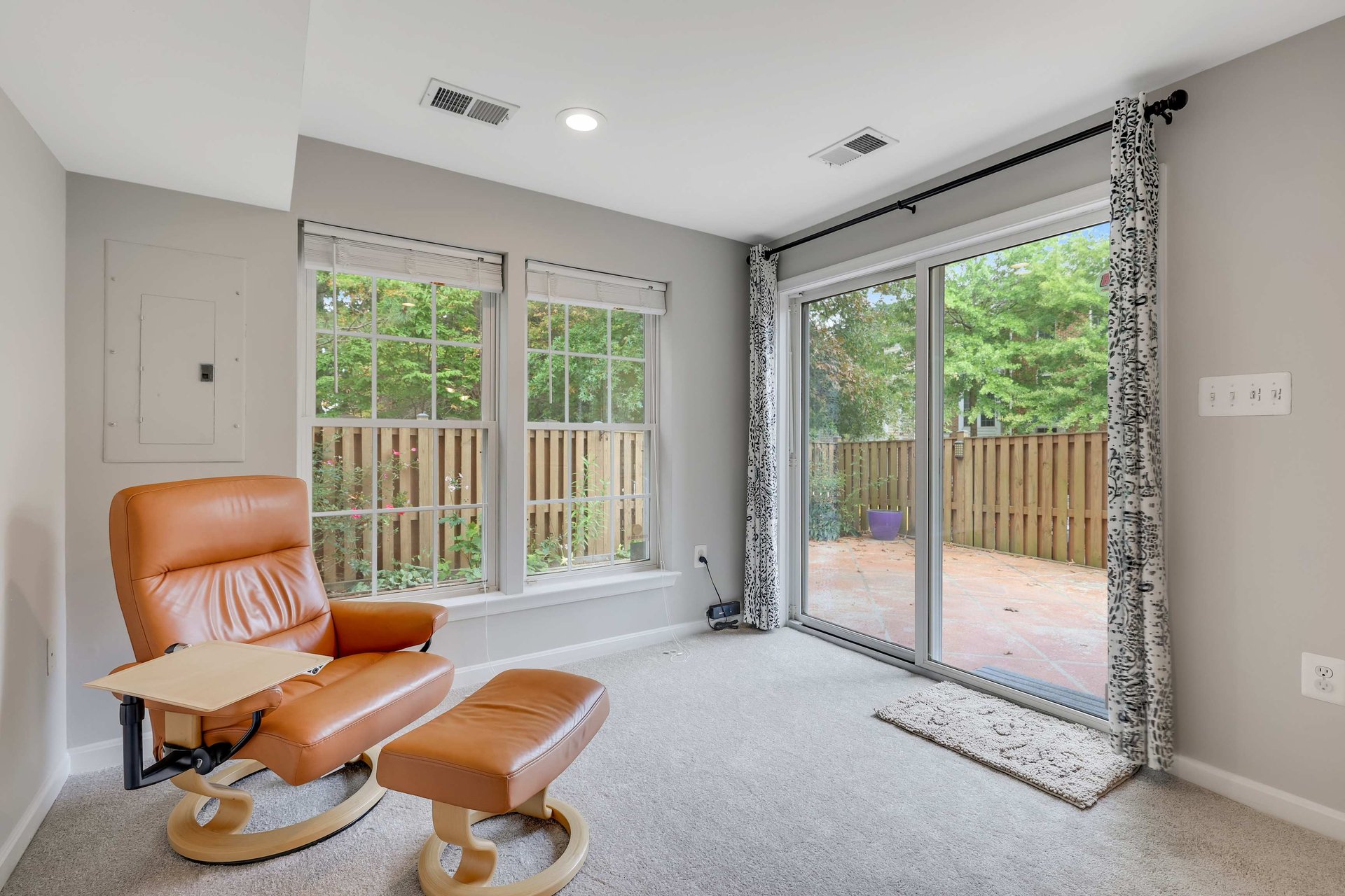 4051 Fairfax Center Hunt Trl