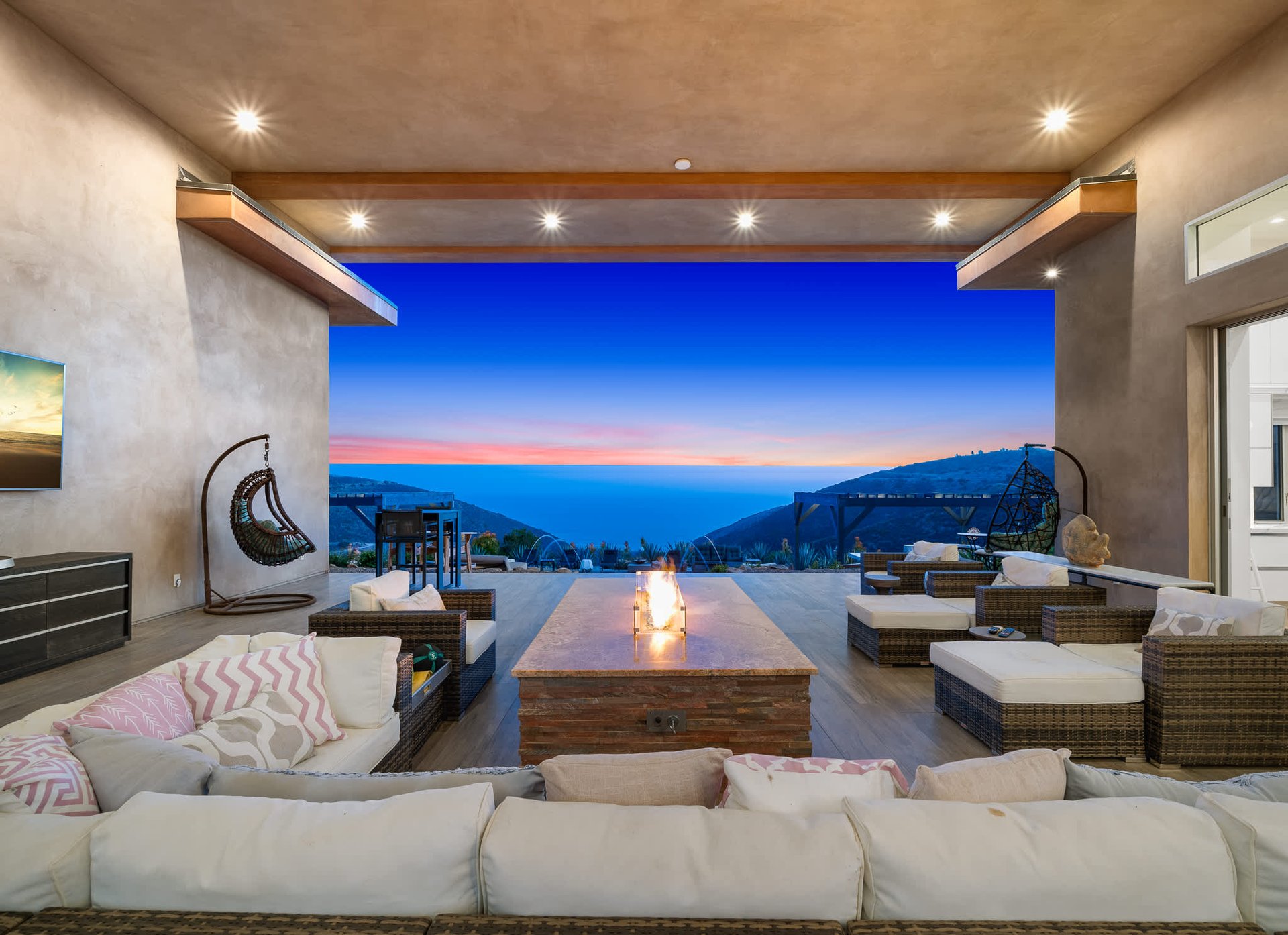 10715 Yerba Buena Road
