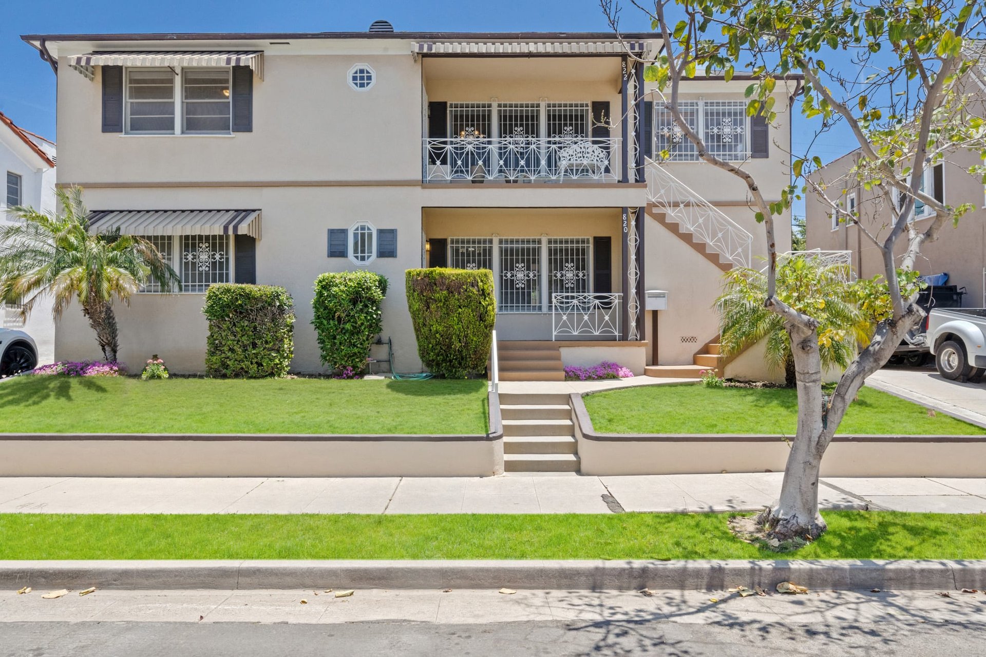 Pristine & Historic Trophy Duplex in Prime Miracle Mile