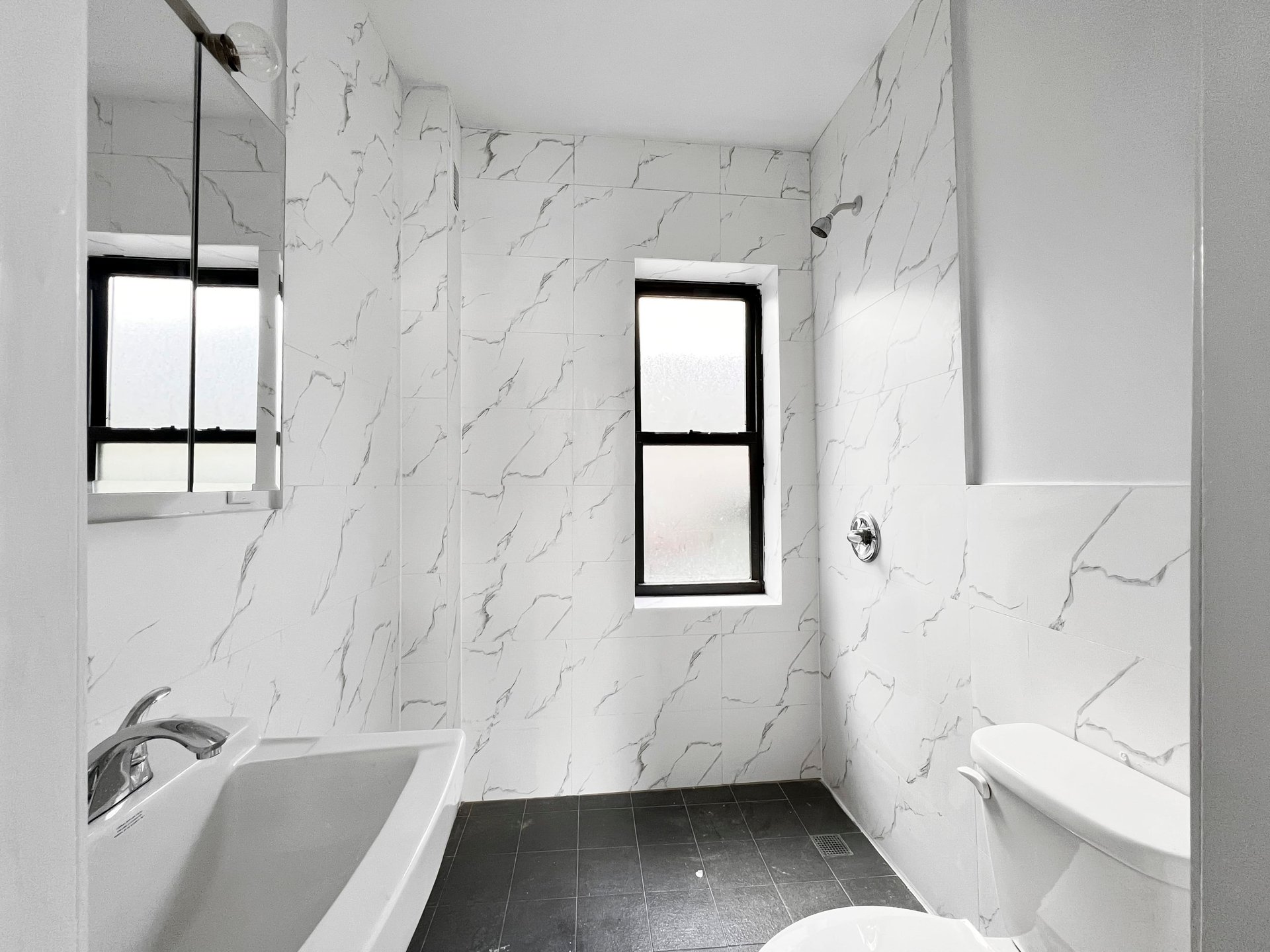 127 Henry St, Unit 11