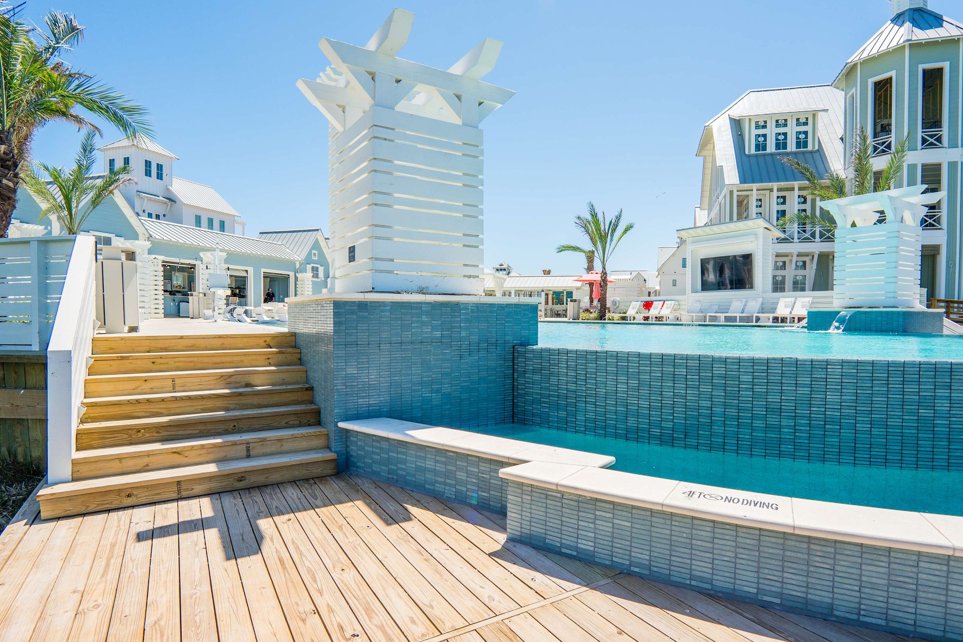 Cinnamon Shore South Community Pool