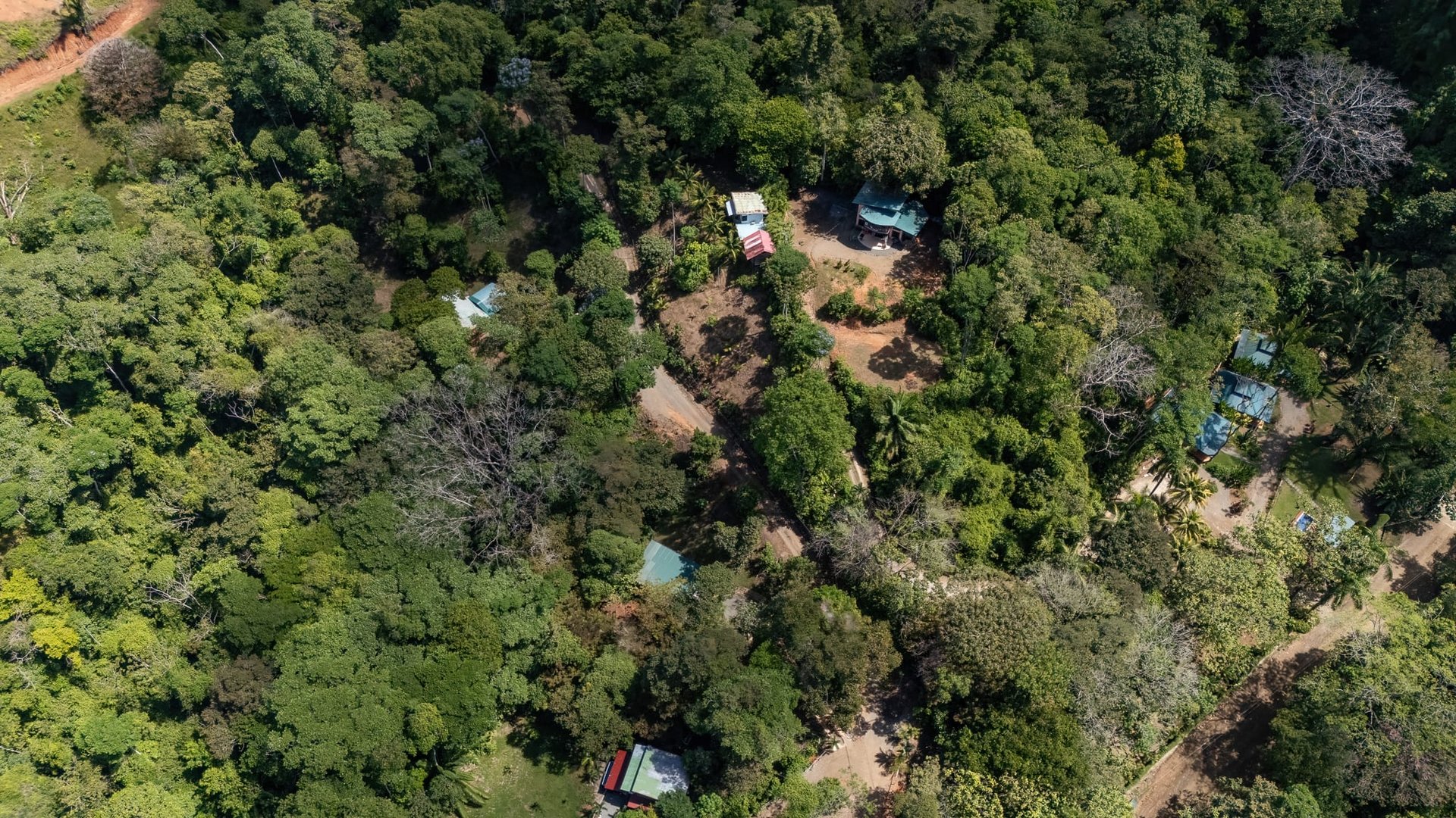 9 Home Parcel With Land to Expand in a Prime Location! 