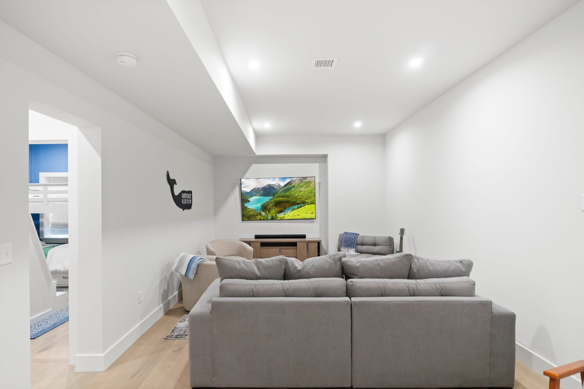 27 Ticcoma Way