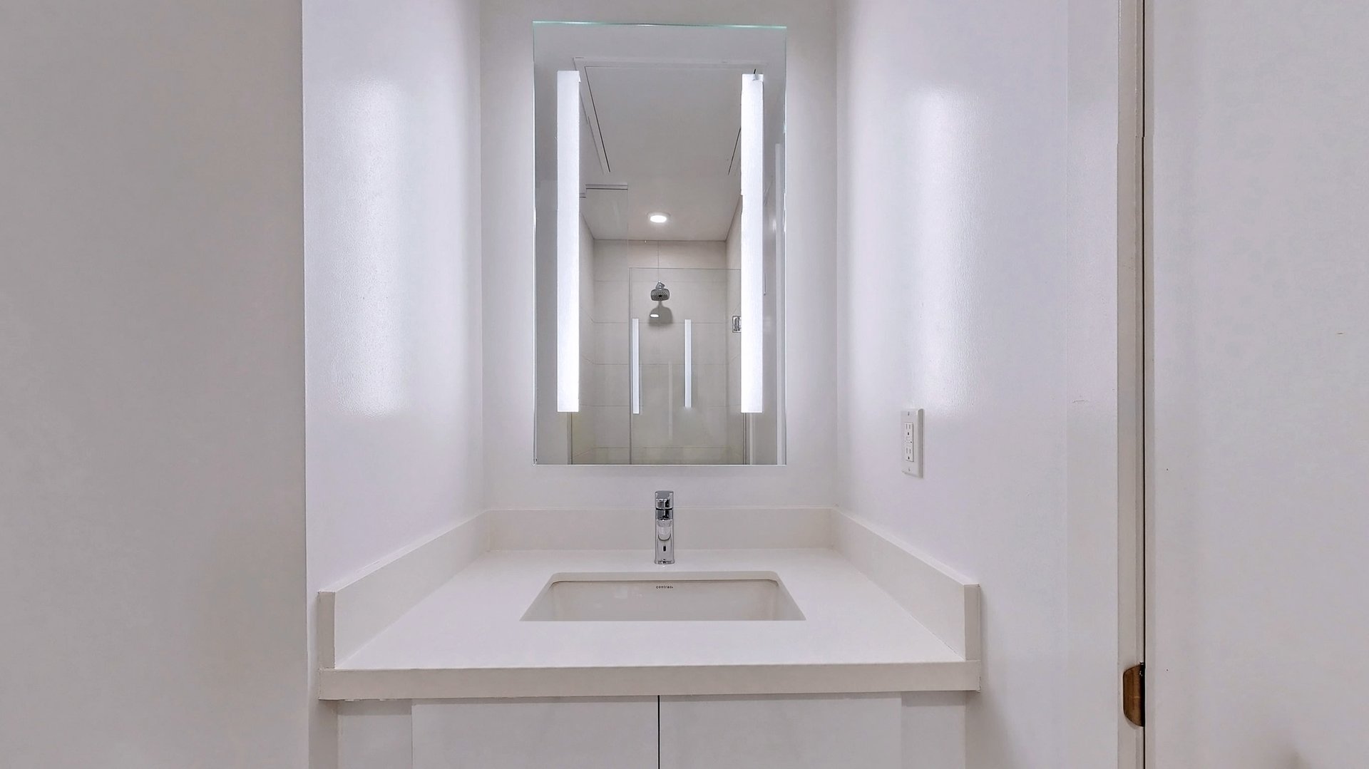 Yorkville Private Estates Suite 409