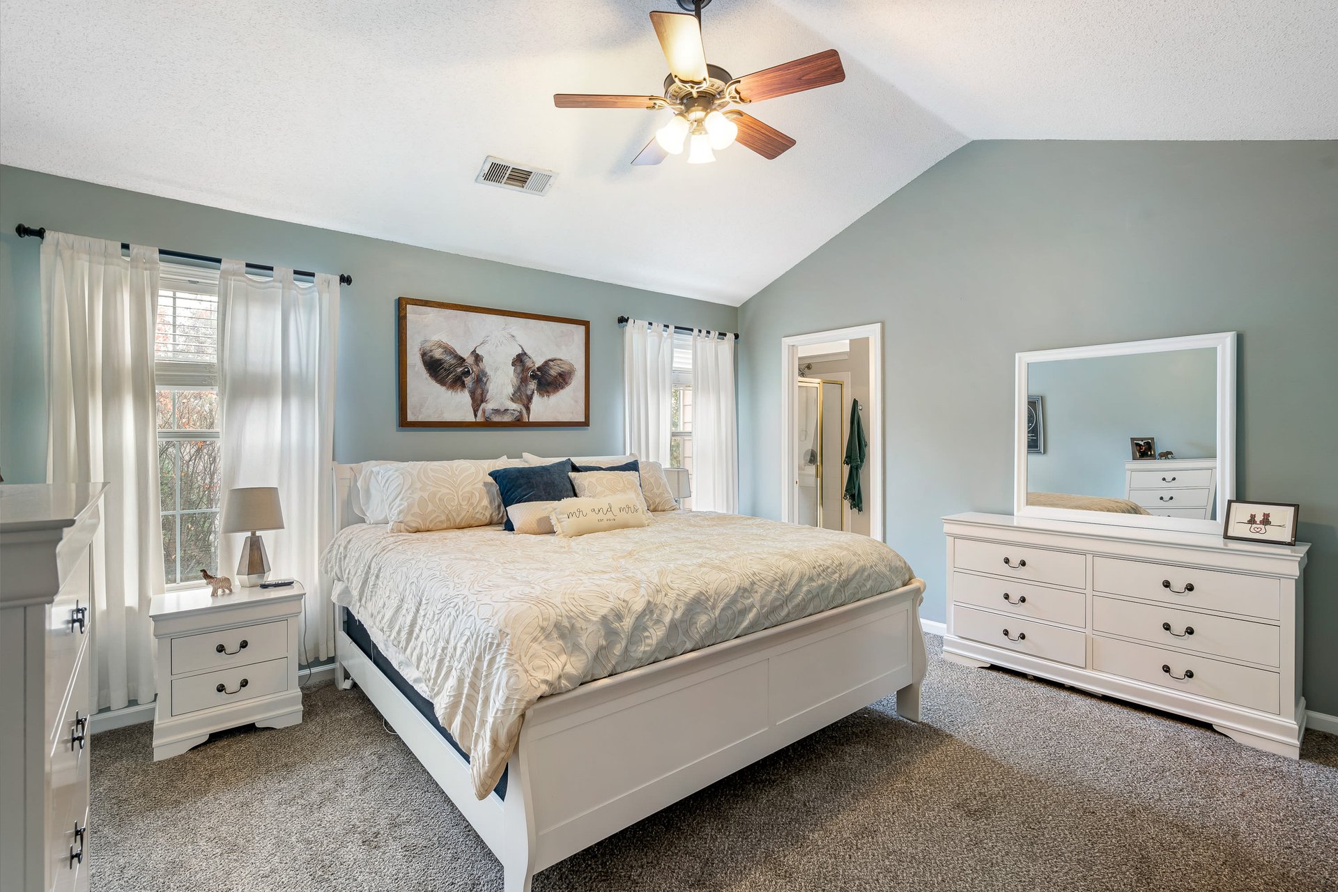 4557 Chelton Ct 