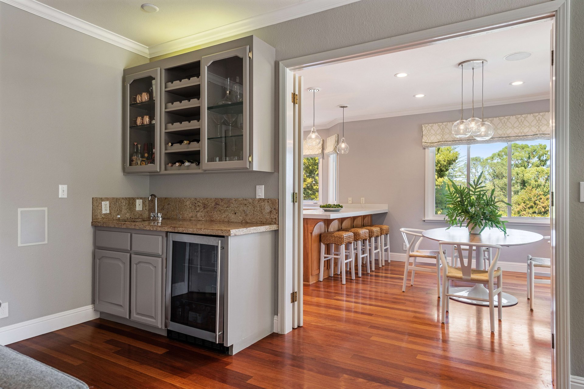 1095 Macadamia Drive