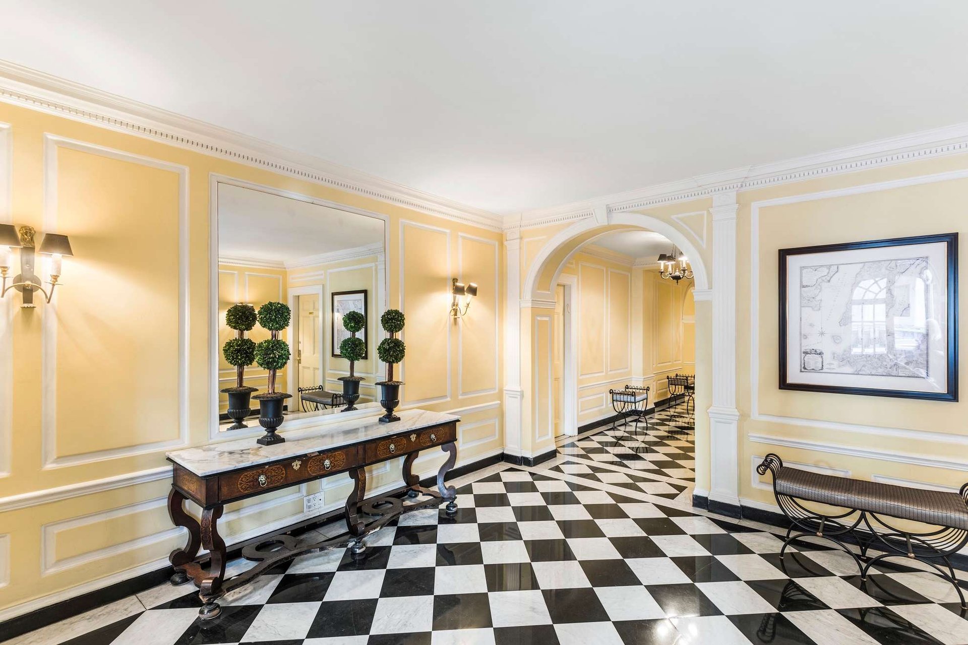 Gorgeously Renovated 2-Bedroom Gem