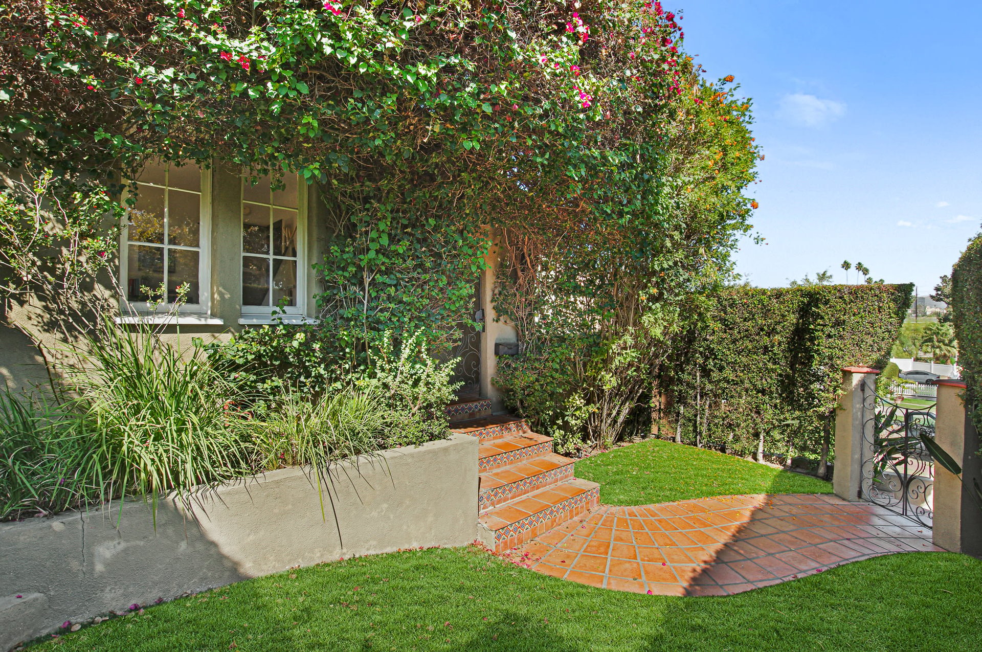 Breathtaking Spanish Villa - An Oasis in the heart of Mid-City!