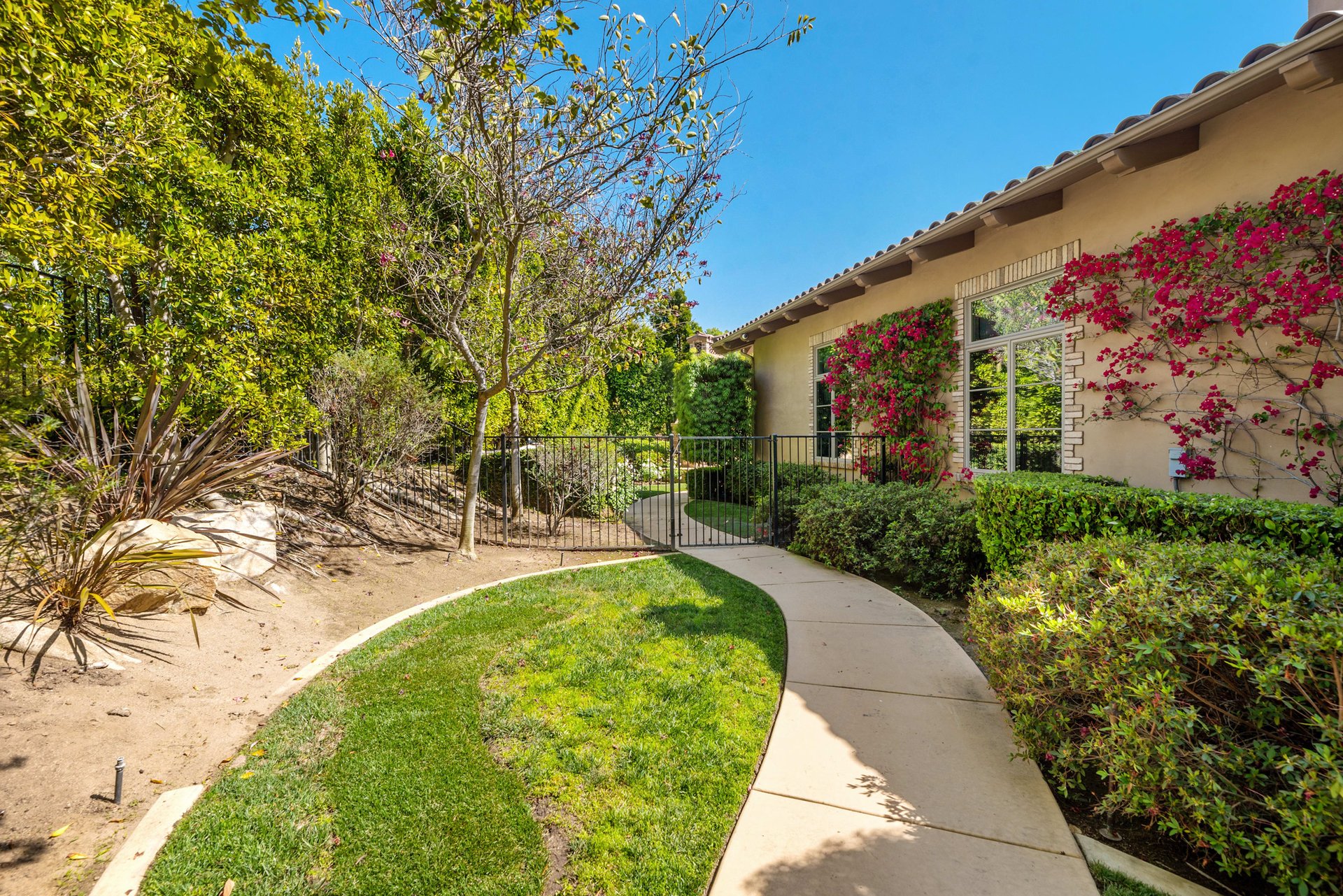17891 OLD WINERY WAY