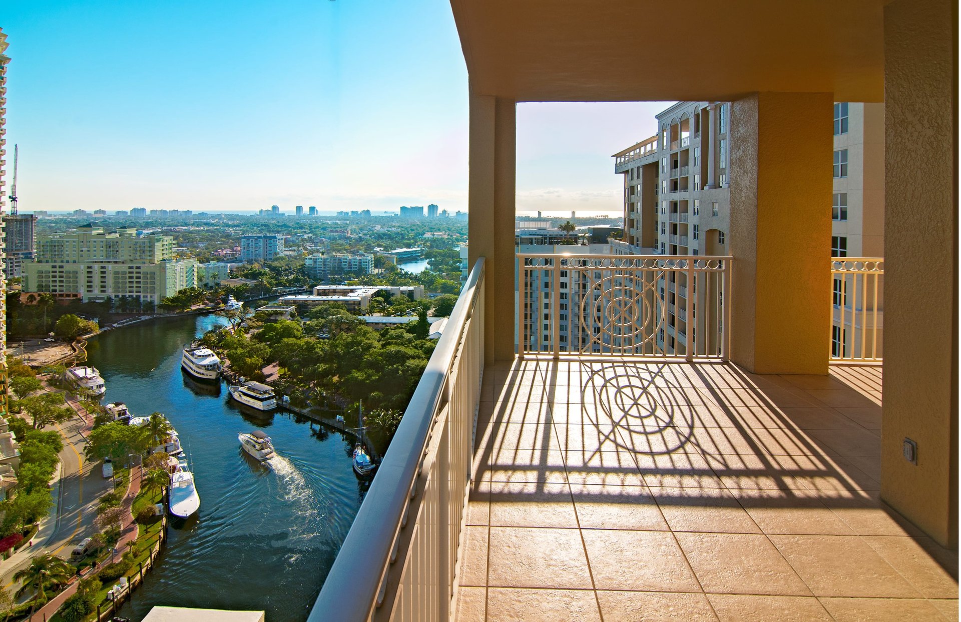 511 SE 5th Ave Unit: 2217