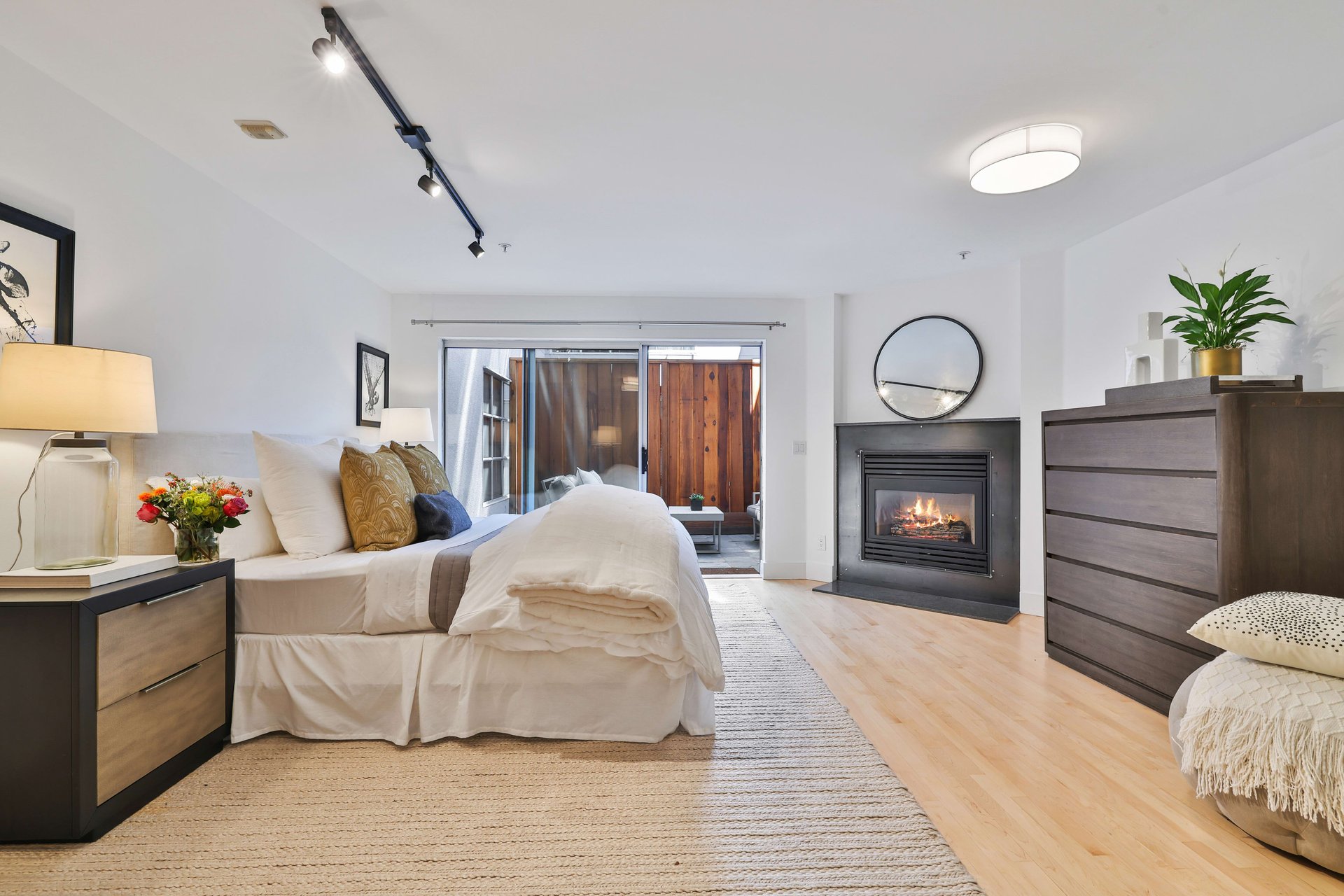 1207 Indiana Street #2