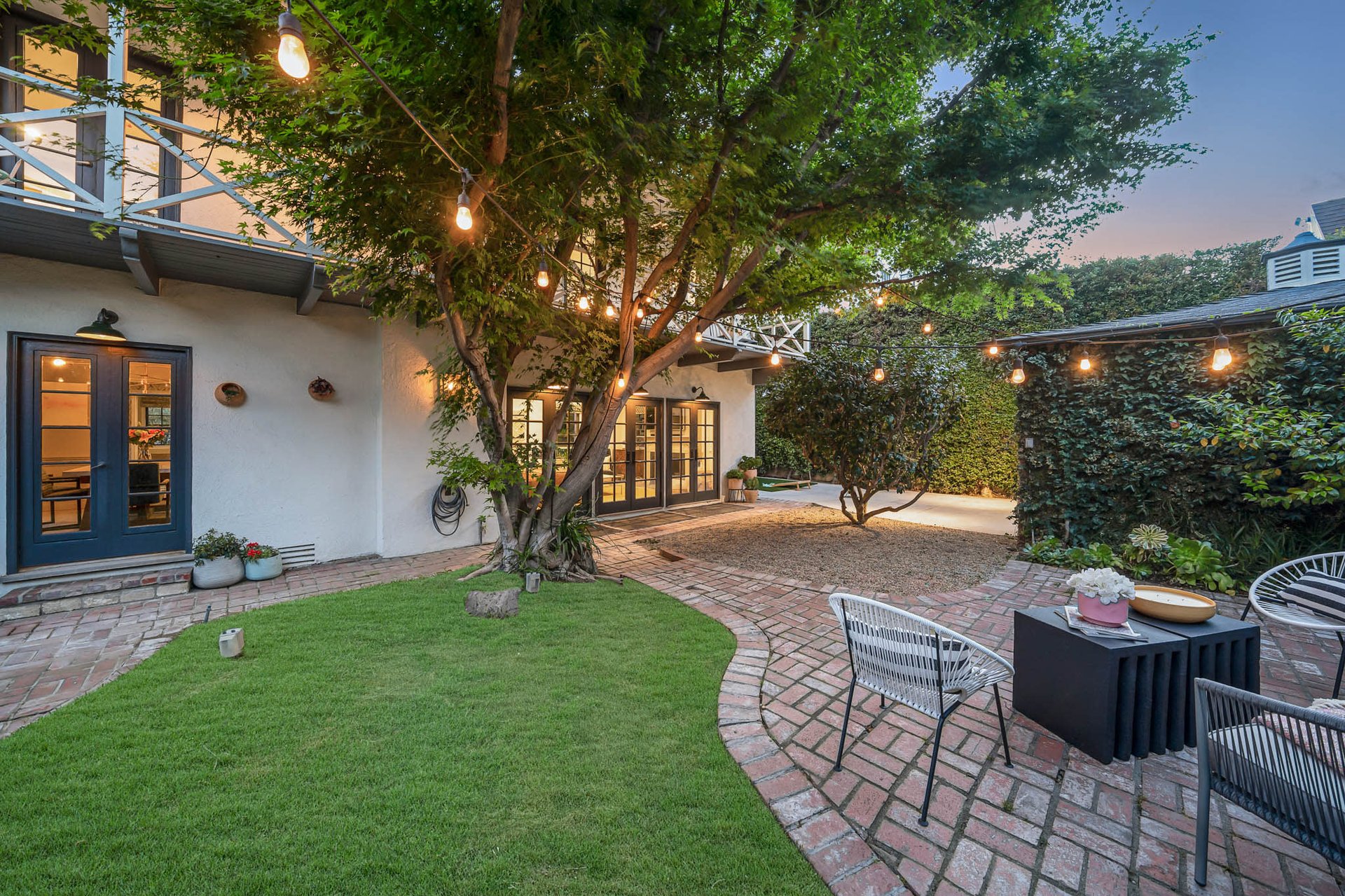 Beautifully Re-Imagined Turnkey Monterey Colonial Home in Los Feliz