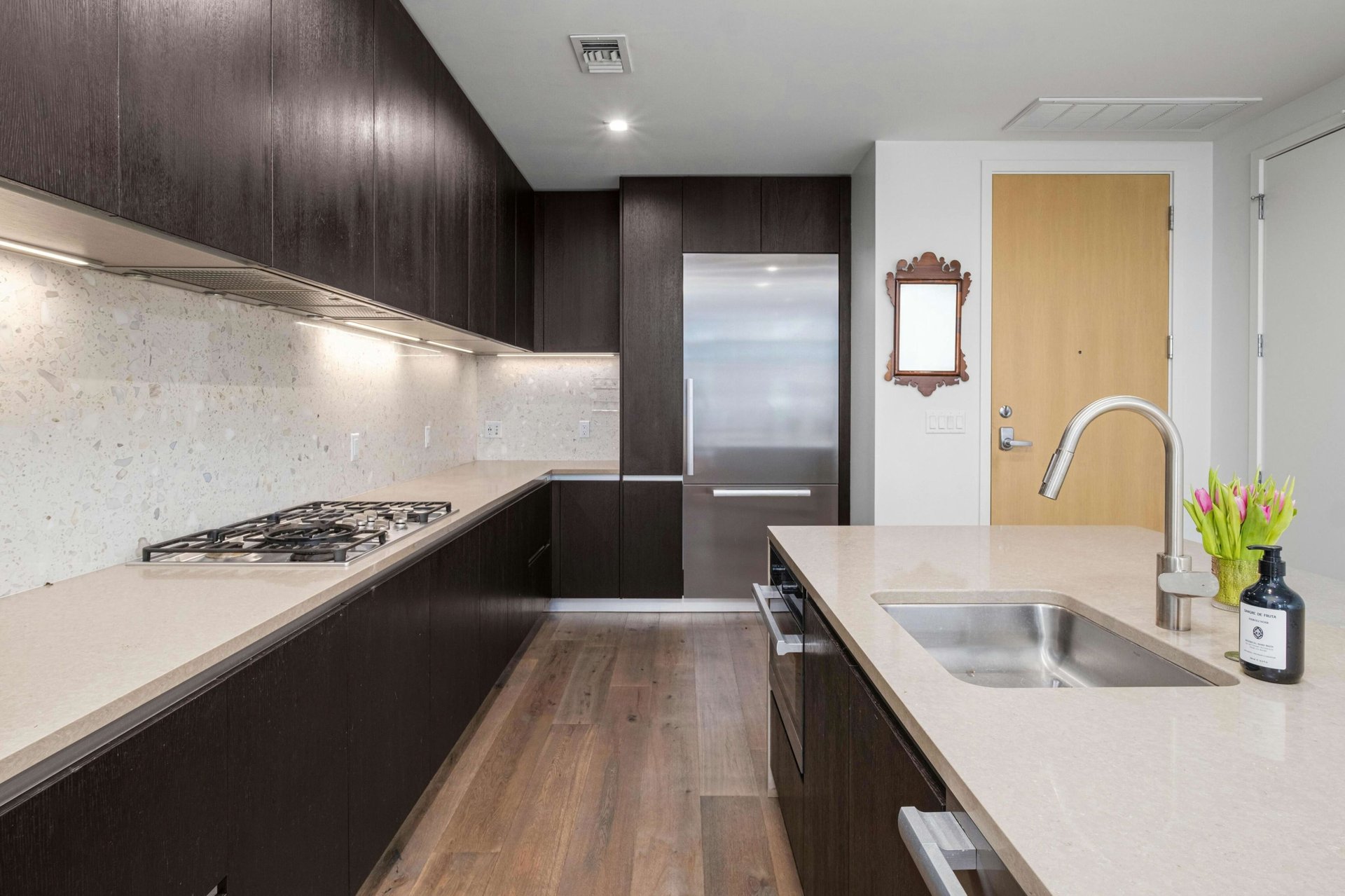 501 West Ave #702