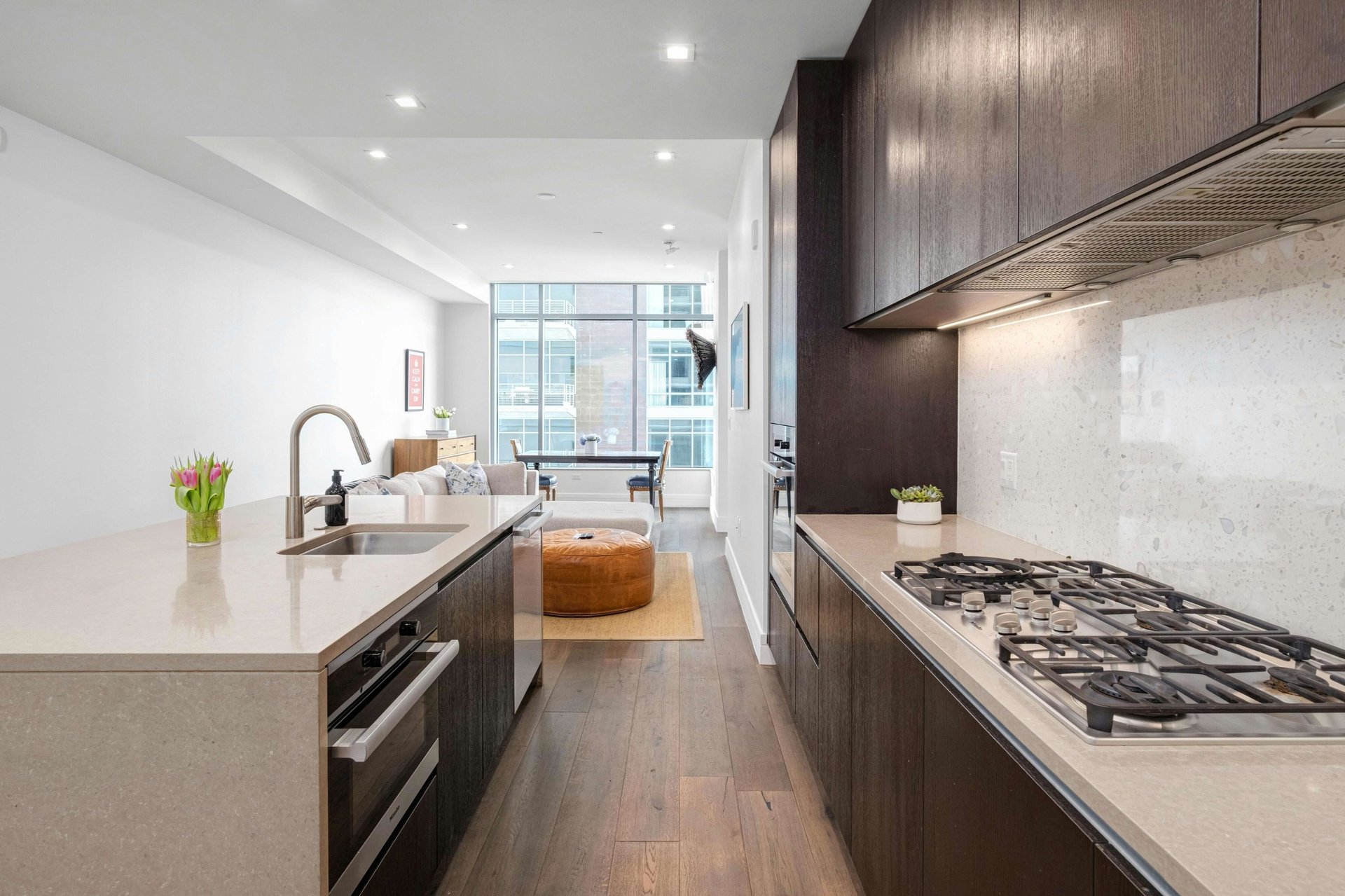 501 West Ave #702